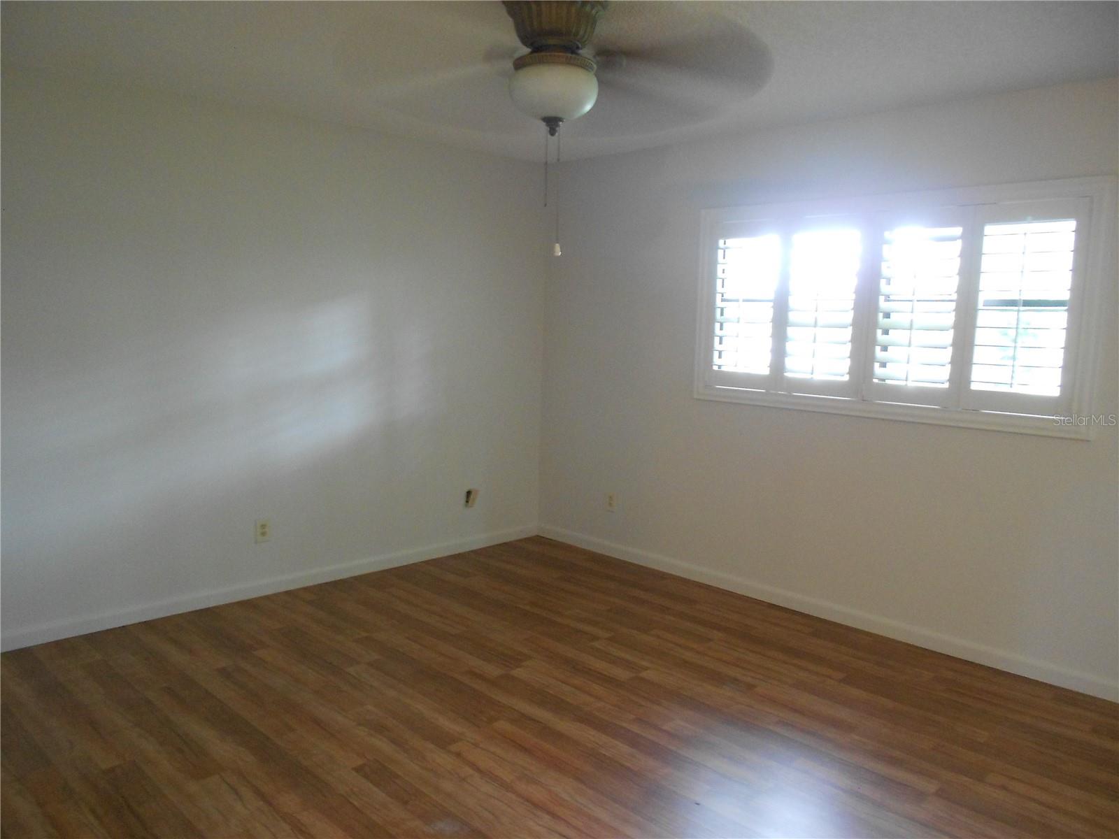 540 HICKORYNUT AVE, OLDSMAR, FL, 34677