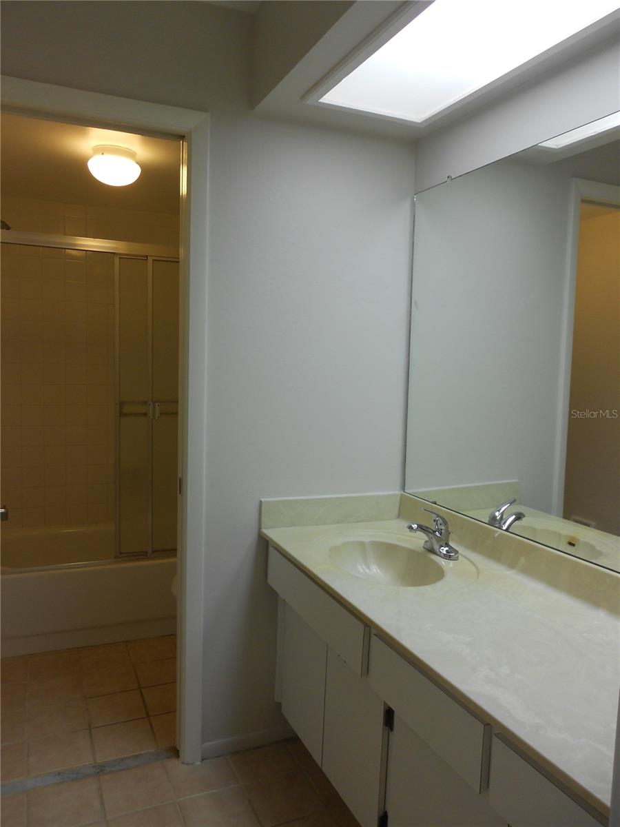 540 HICKORYNUT AVE, OLDSMAR, FL, 34677