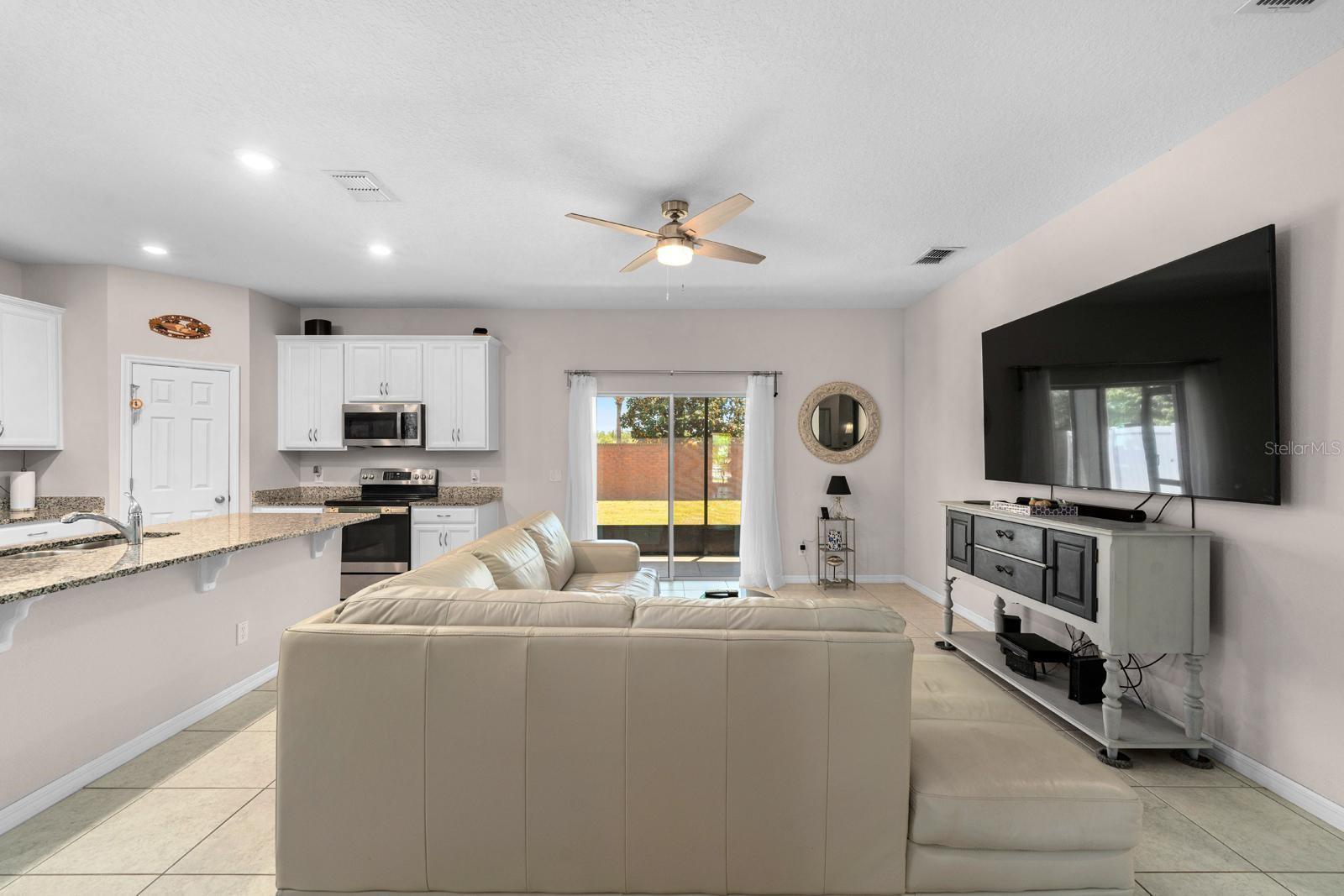 32648 COLDWATER CREEK LOOP, WESLEY CHAPEL, FL, 33545