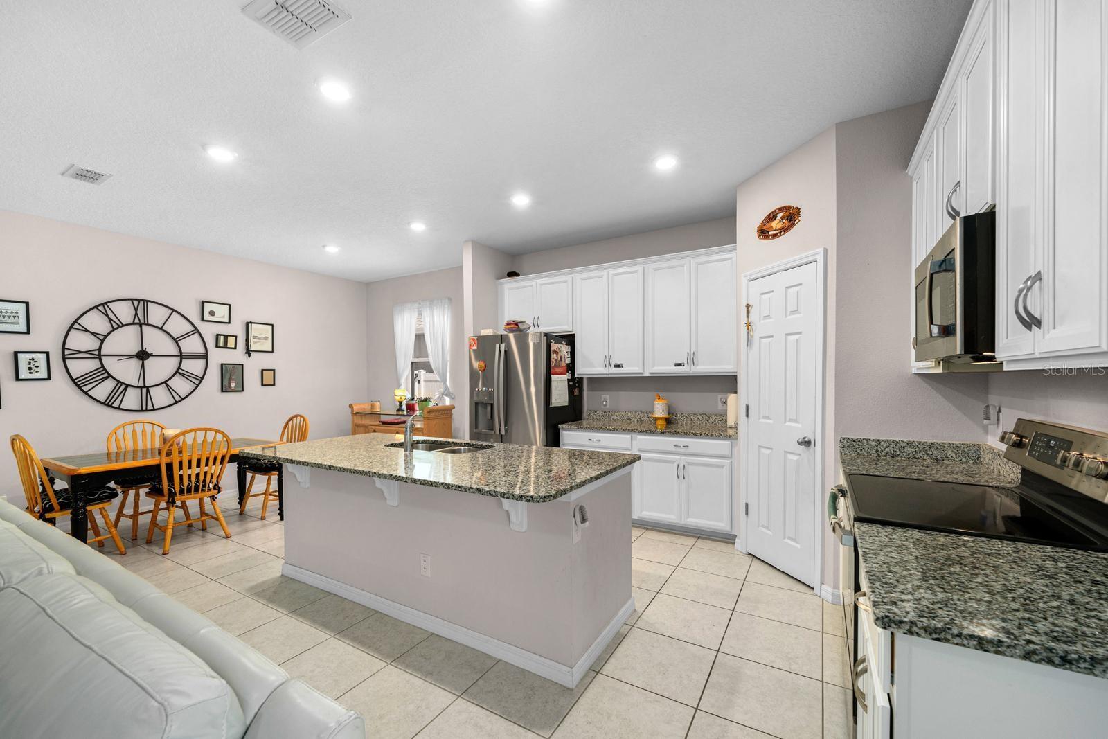 32648 COLDWATER CREEK LOOP, WESLEY CHAPEL, FL, 33545