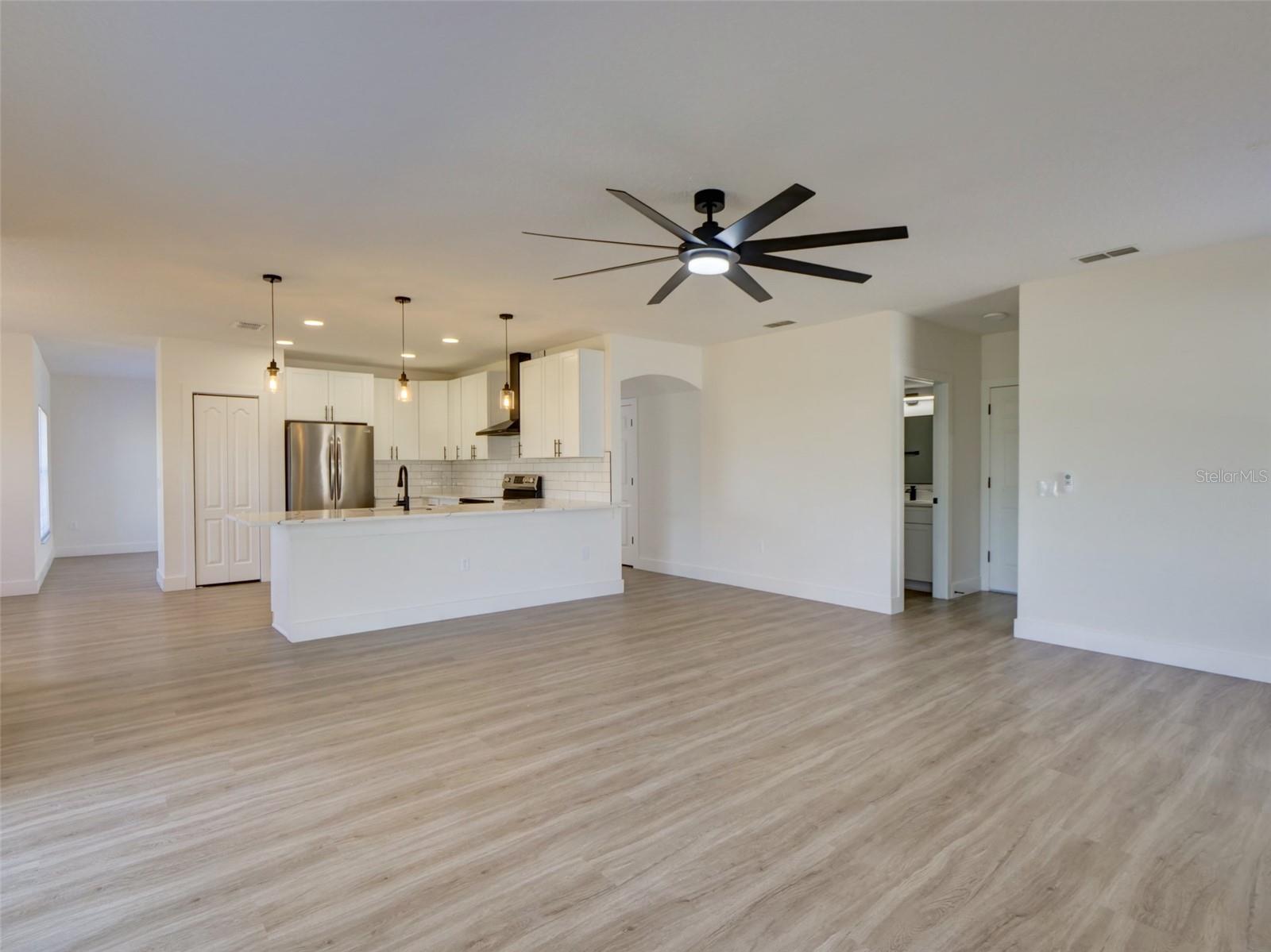 307 BIG BLACK LN, POINCIANA, FL, 34759