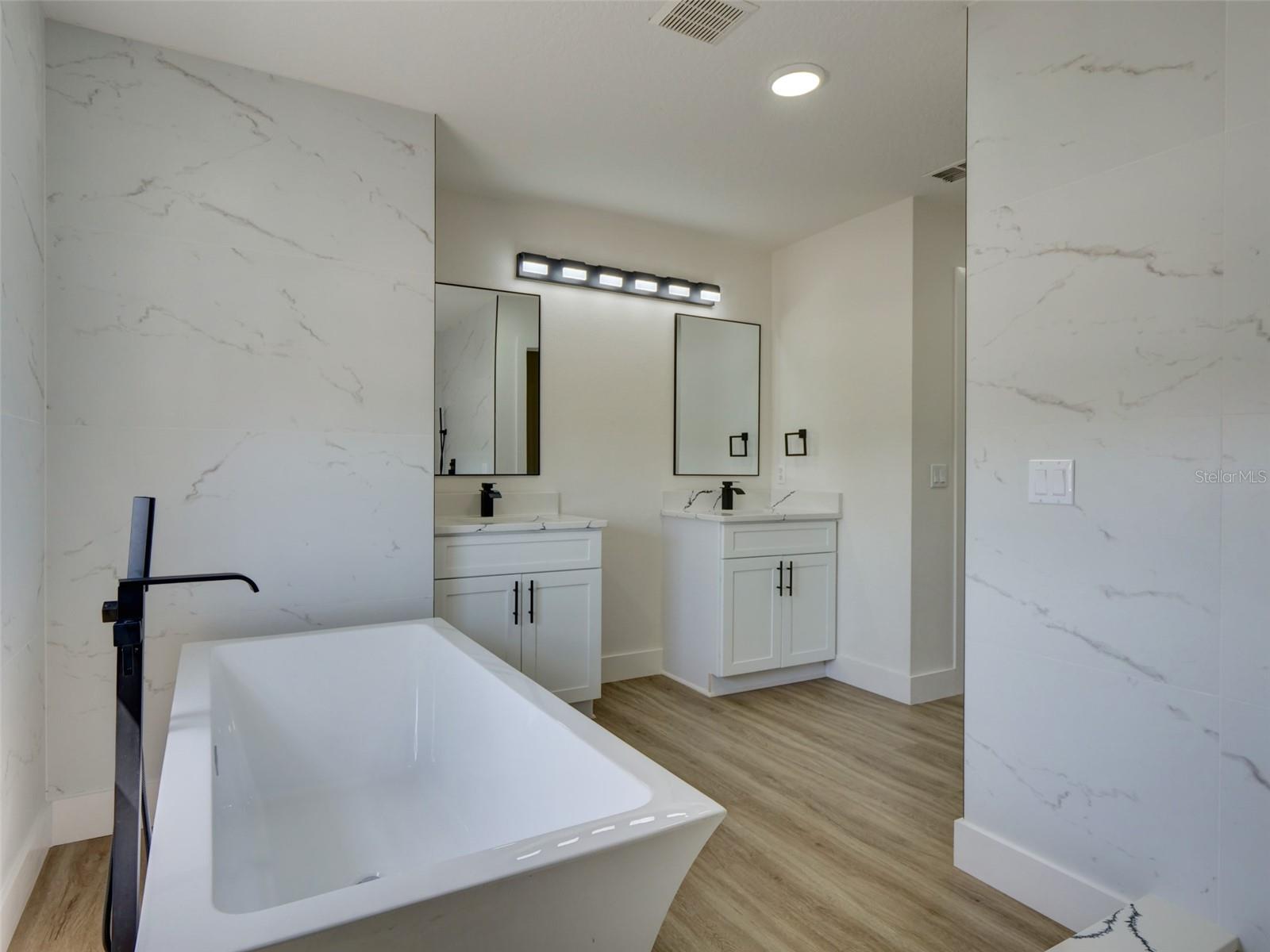 307 BIG BLACK LN, POINCIANA, FL, 34759