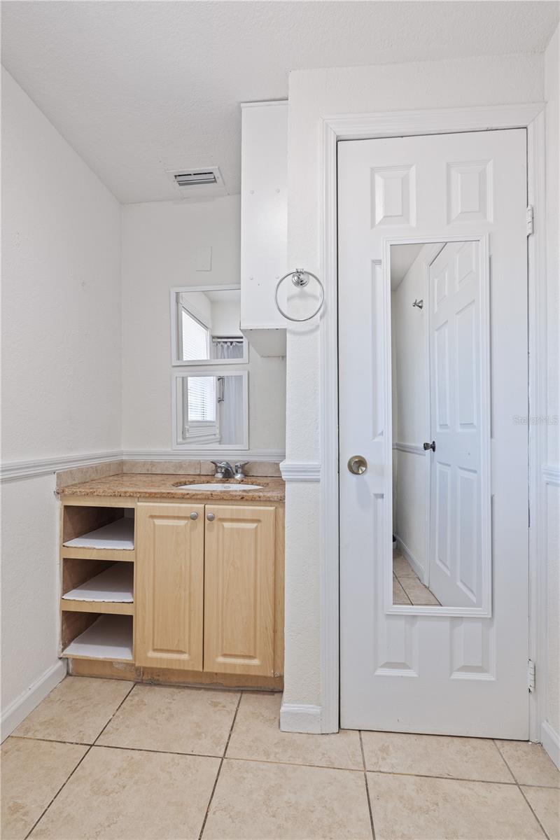 3005 W KATHLEEN ST, TAMPA, FL, 33607