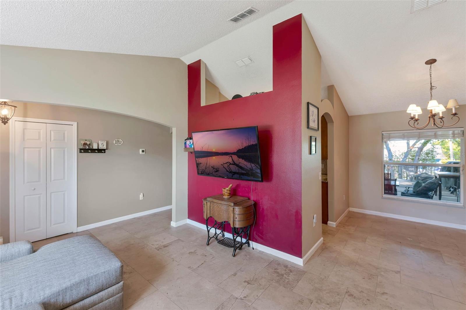 2940 N HURON DR, DELTONA, FL, 32738