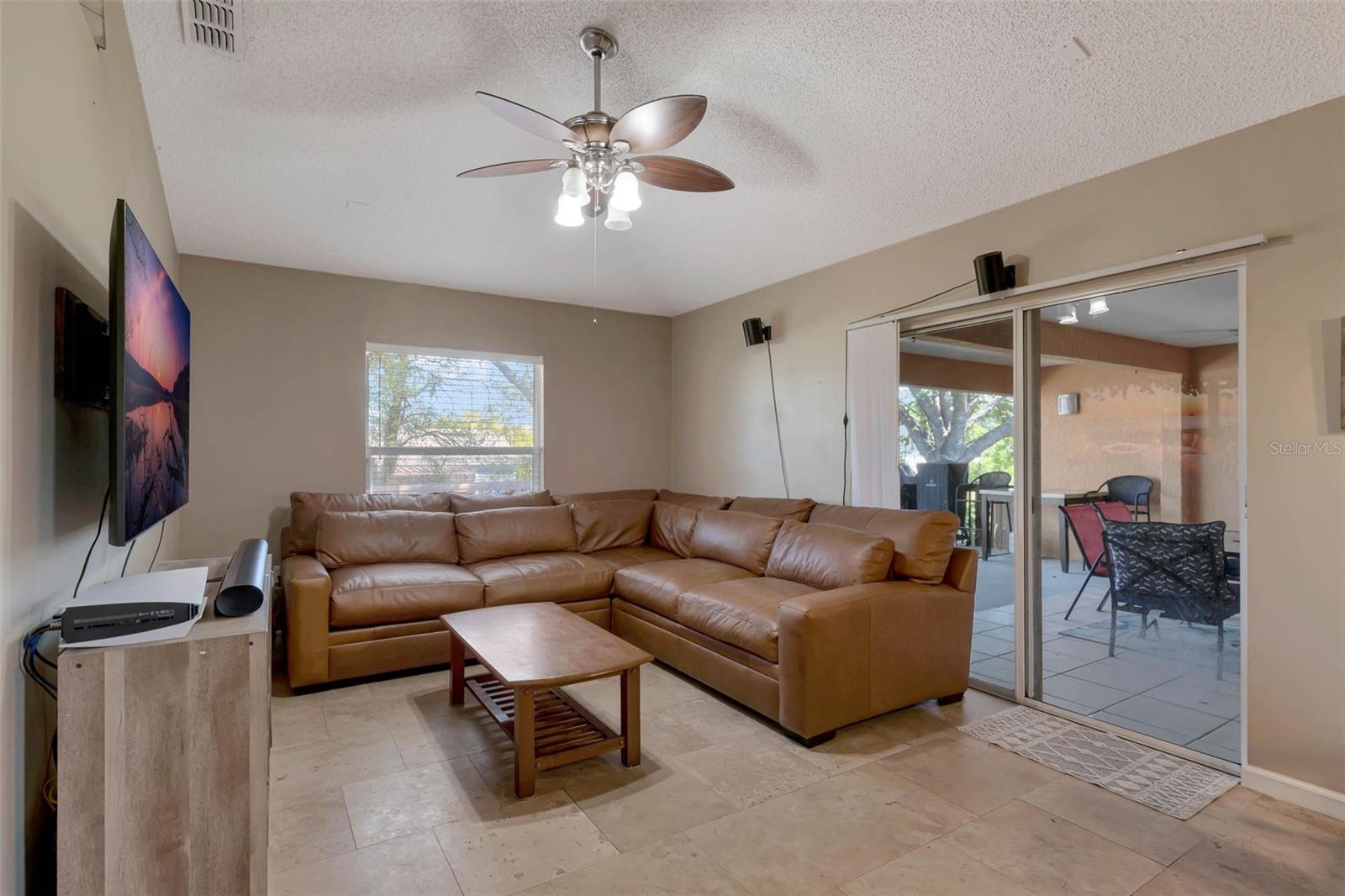 2940 N HURON DR, DELTONA, FL, 32738