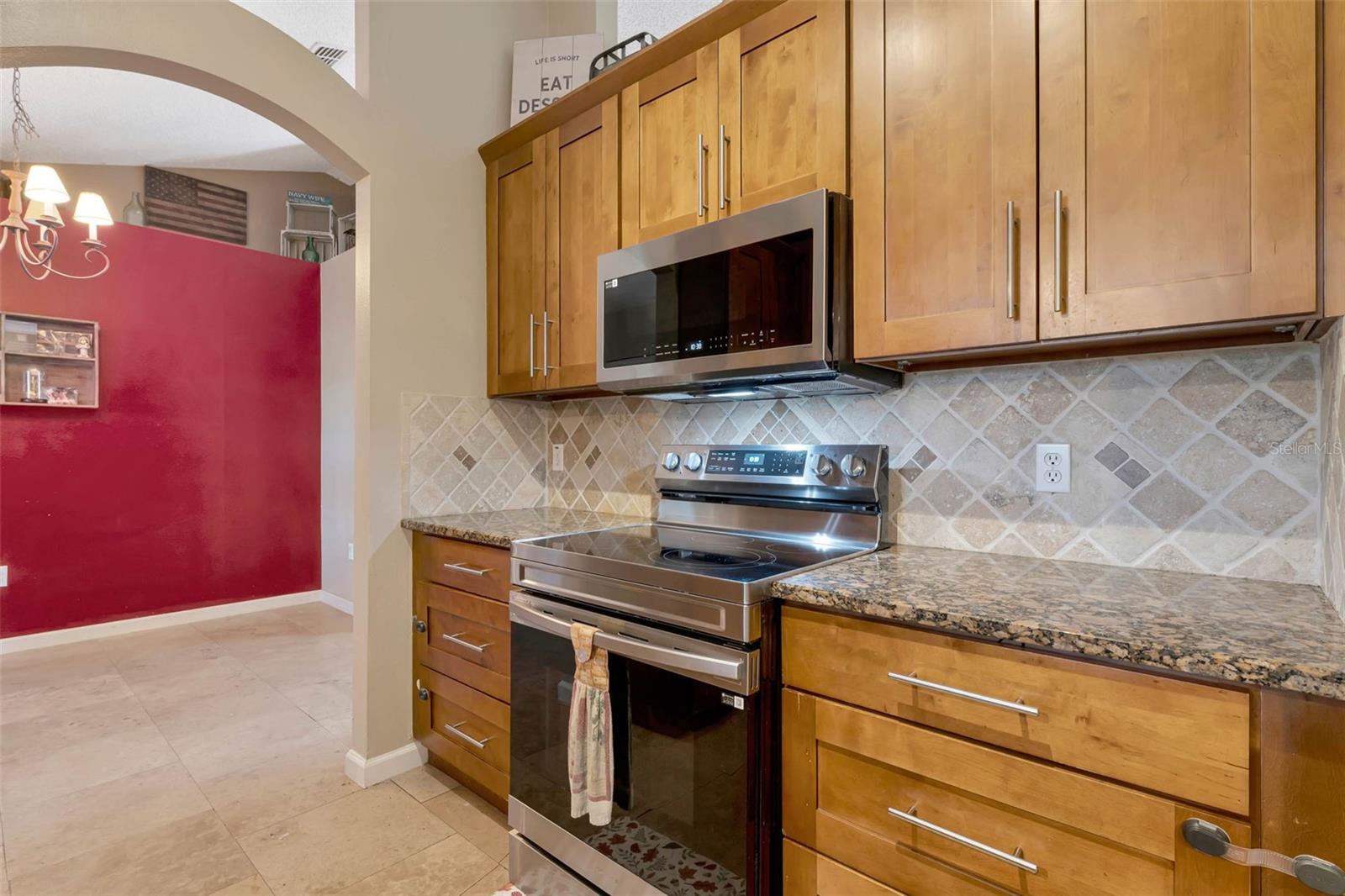 2940 N HURON DR, DELTONA, FL, 32738