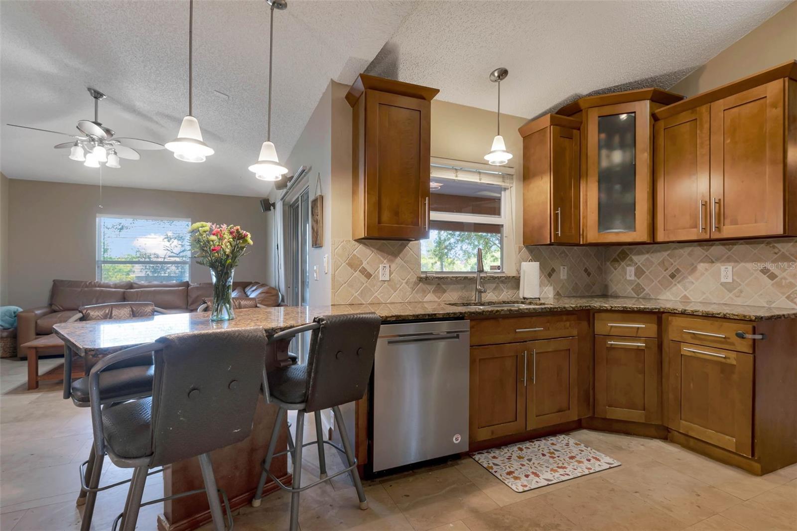 2940 N HURON DR, DELTONA, FL, 32738