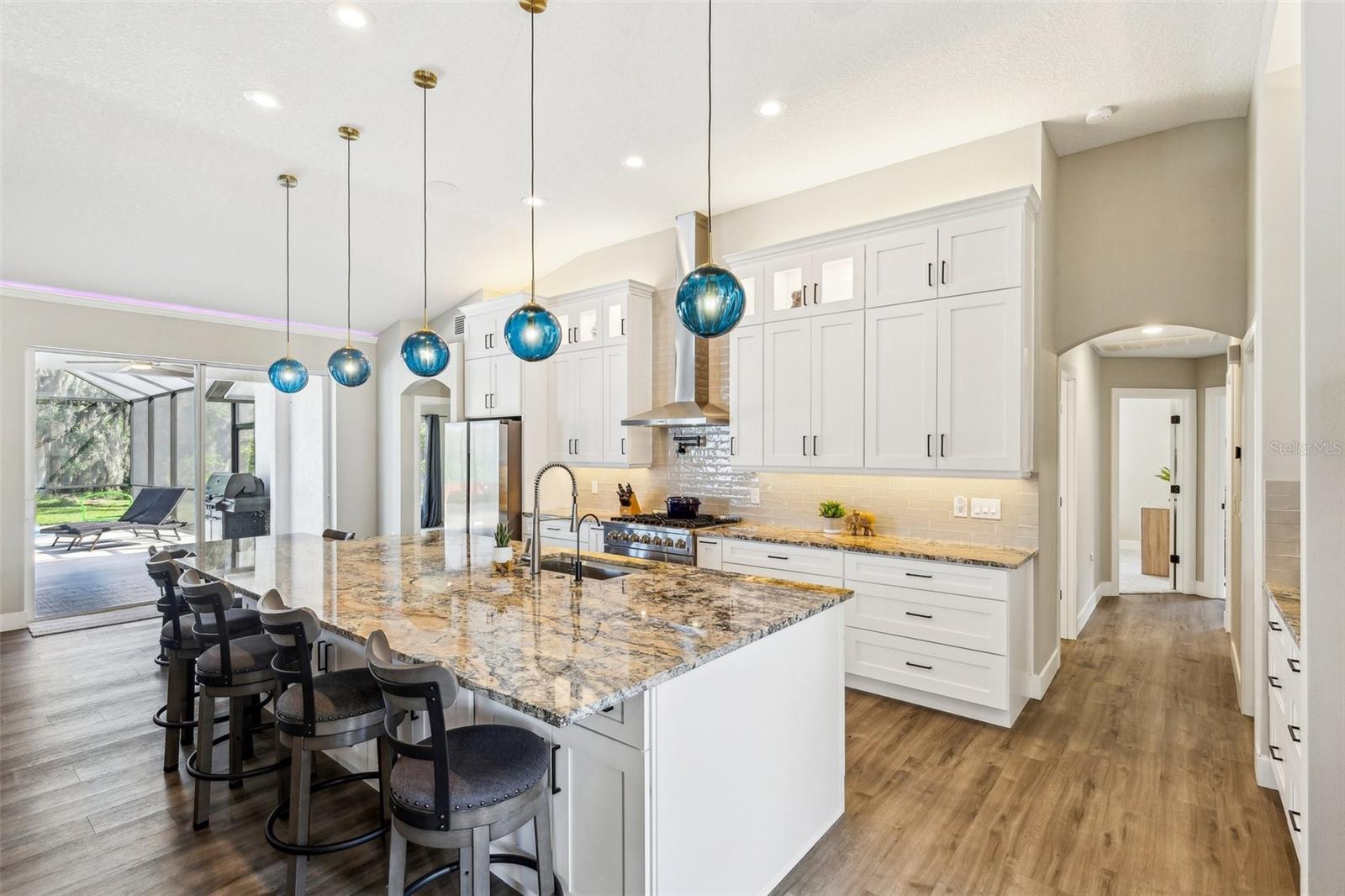 7308 CARRINGTON OAKS LN, APOLLO BEACH, FL, 33572