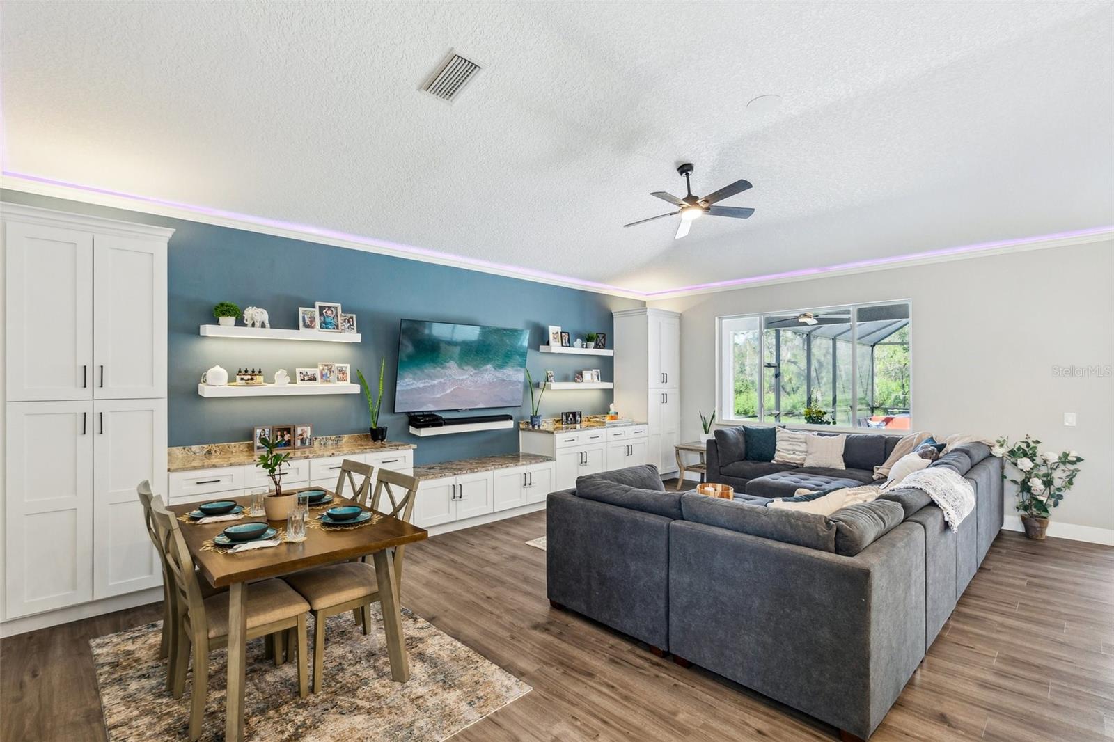 7308 CARRINGTON OAKS LN, APOLLO BEACH, FL, 33572