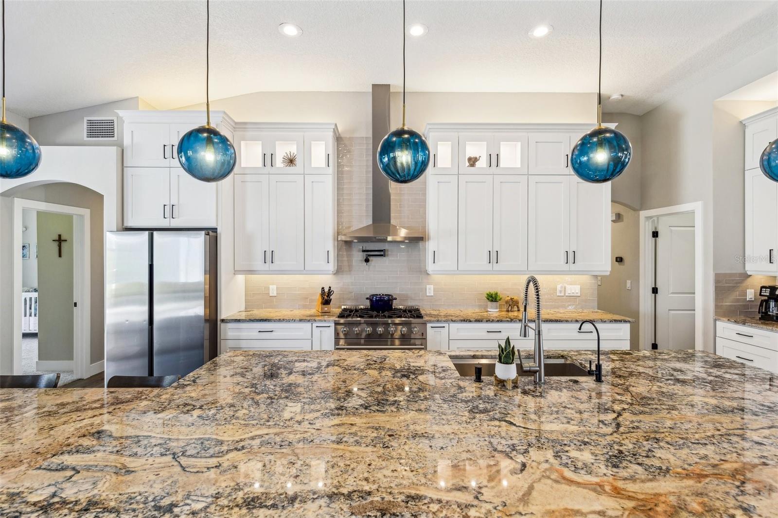 7308 CARRINGTON OAKS LN, APOLLO BEACH, FL, 33572