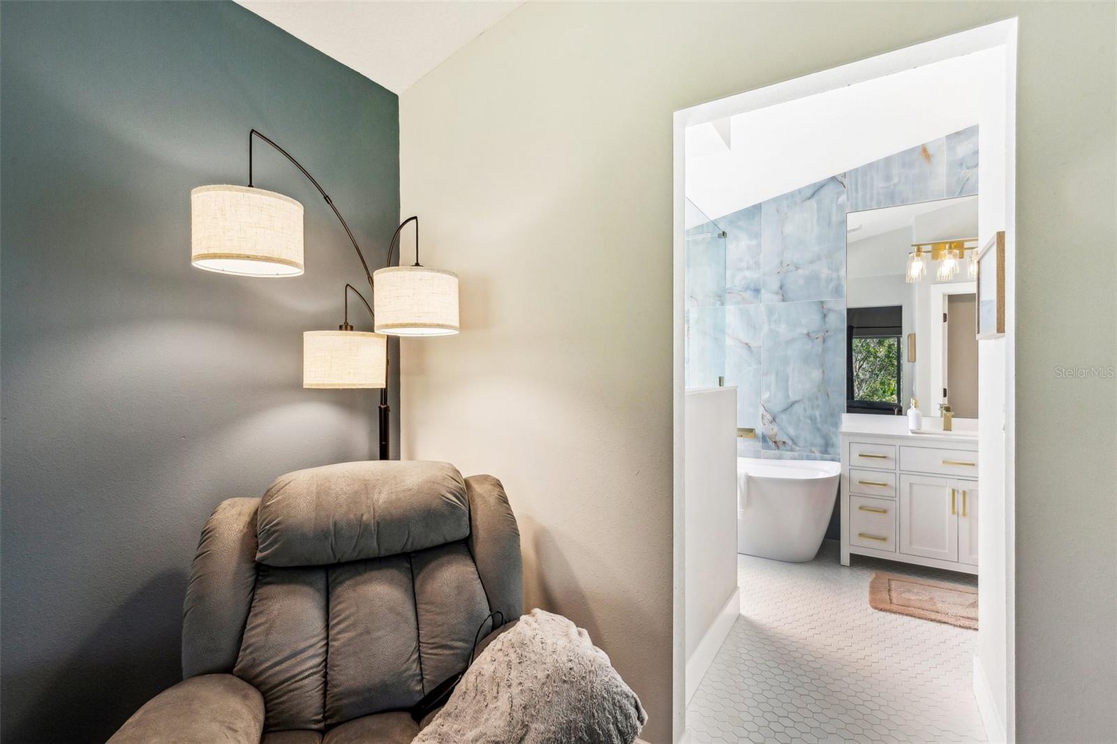 7308 CARRINGTON OAKS LN, APOLLO BEACH, FL, 33572