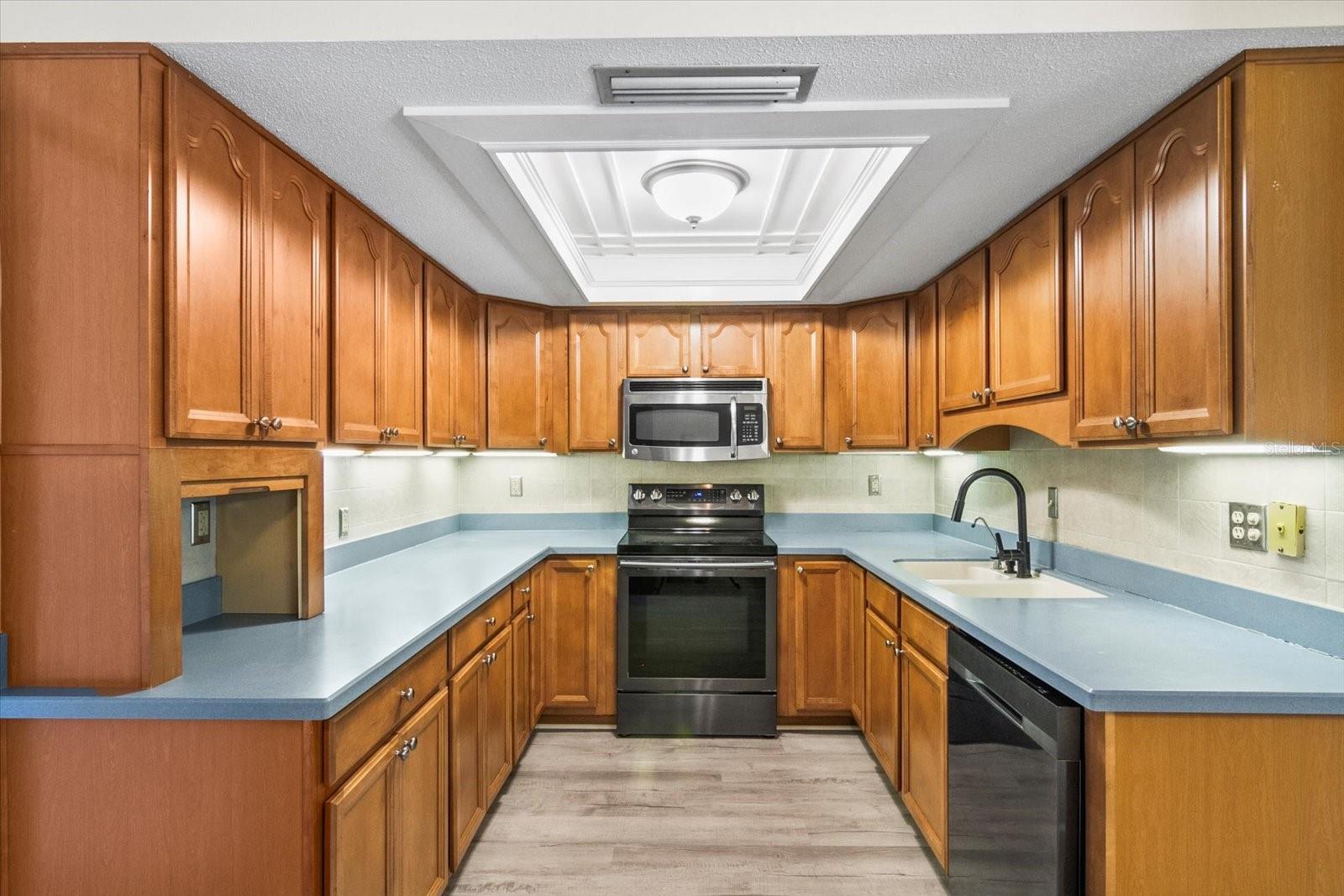 2961 VALENCIA RD, VENICE, FL, 34293