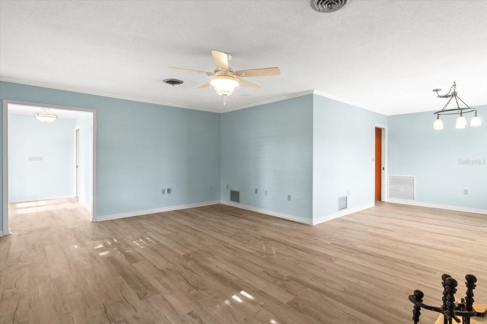 2961 VALENCIA RD, VENICE, FL, 34293