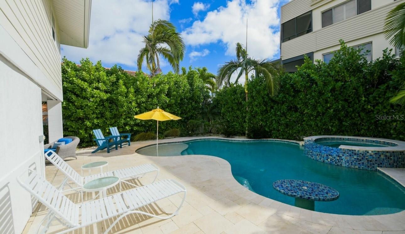 113 8TH ST S, BRADENTON BEACH, FL, 34217