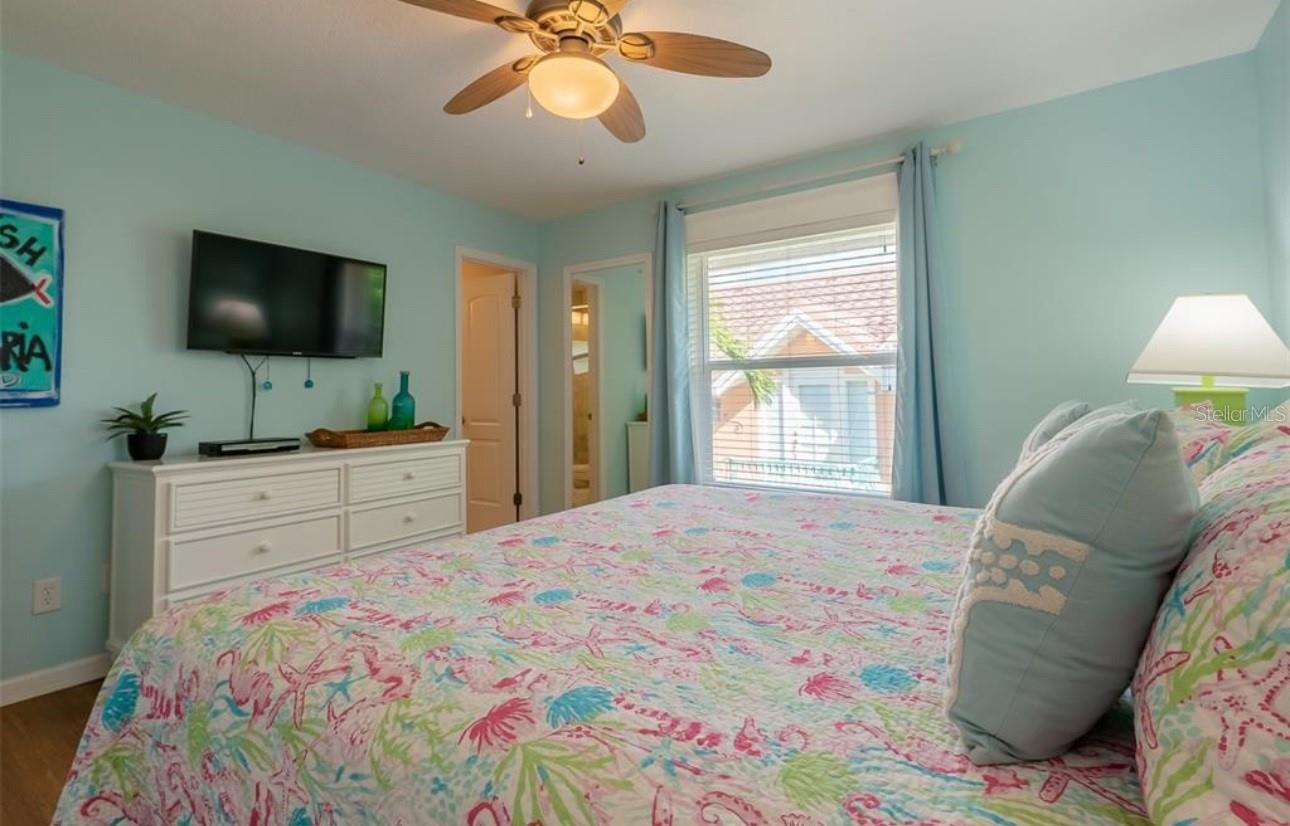 113 8TH ST S, BRADENTON BEACH, FL, 34217