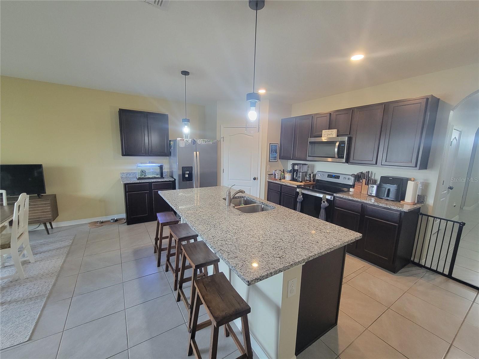 5825 ARLINGTON RIVER DR, LAKELAND, FL, 33811