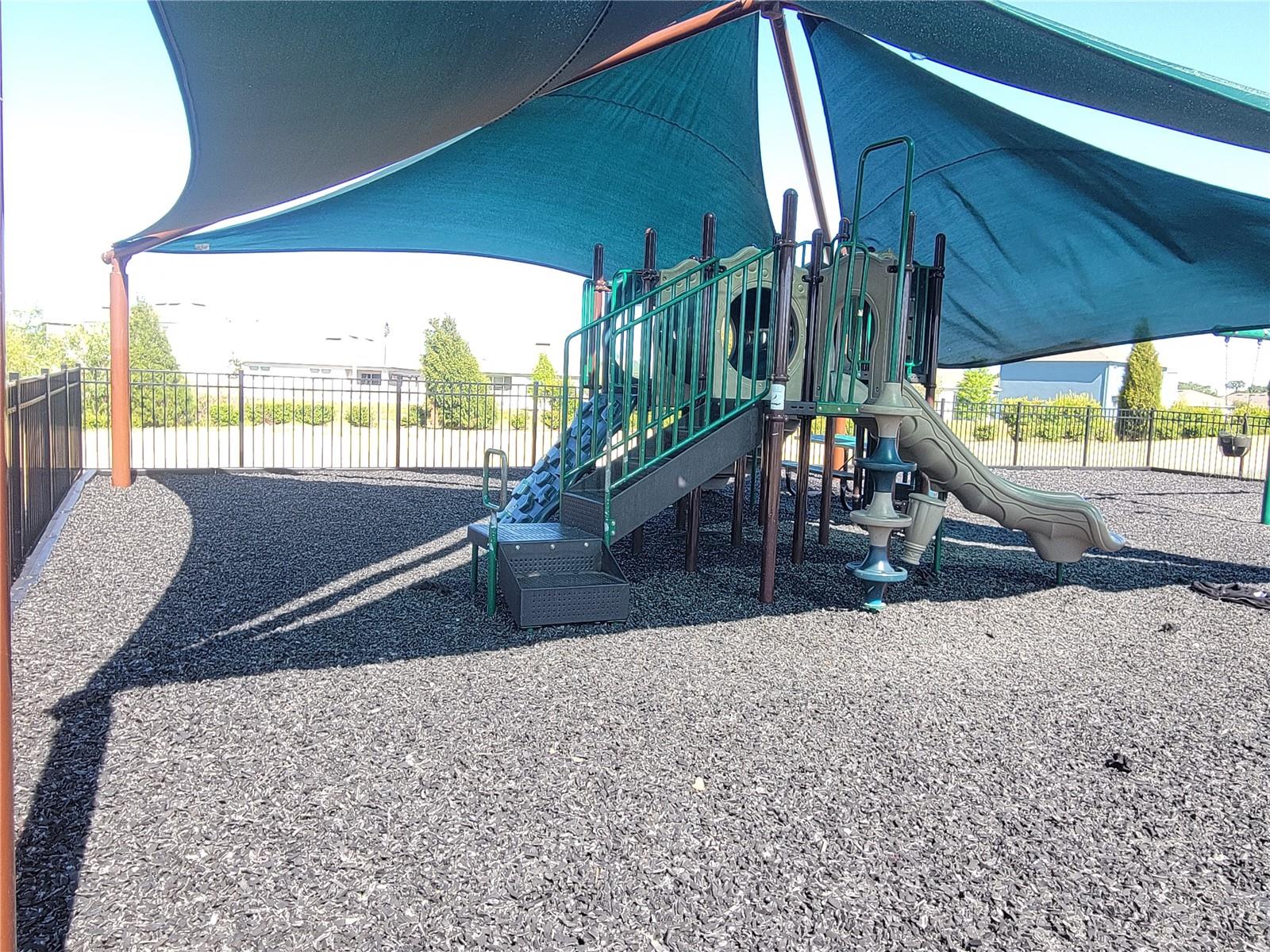 5825 ARLINGTON RIVER DR, LAKELAND, FL, 33811