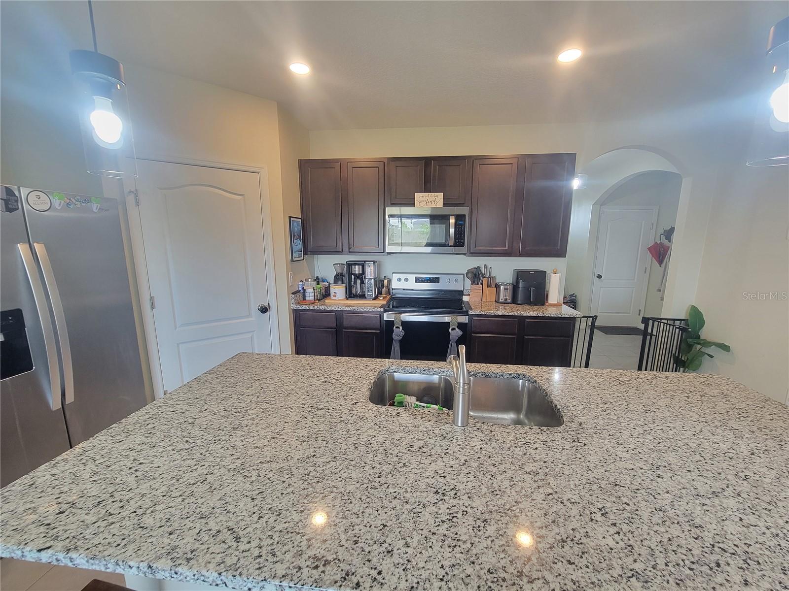 5825 ARLINGTON RIVER DR, LAKELAND, FL, 33811