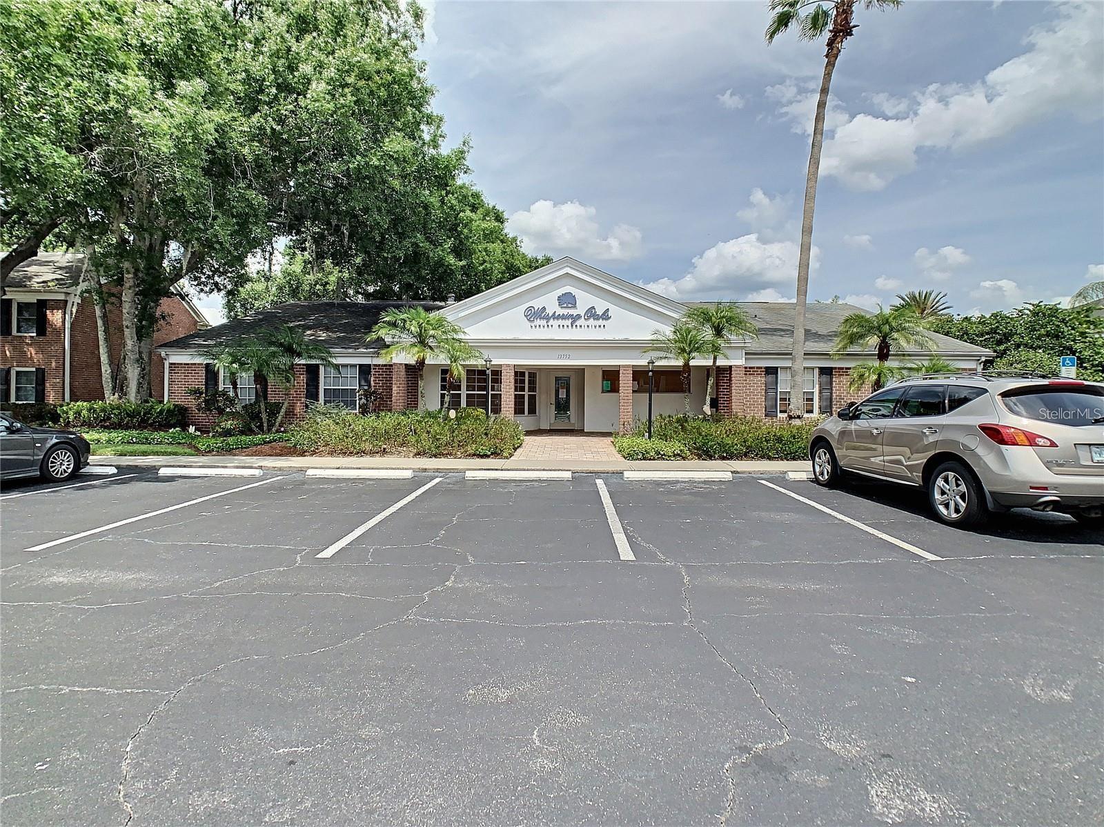 13833 ORANGE SUNSET DR #201, TAMPA, FL, 33618