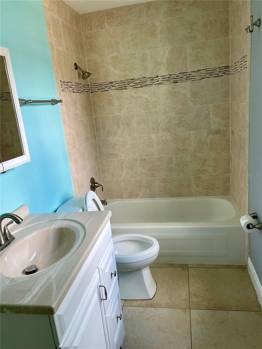 13833 ORANGE SUNSET DR #201, TAMPA, FL, 33618