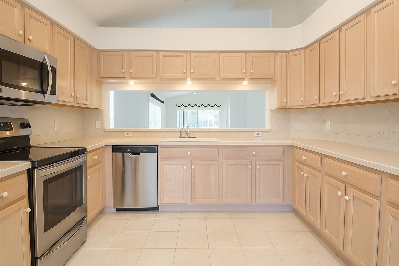 1013 SWEET JASMINE DR, TRINITY, FL, 34655