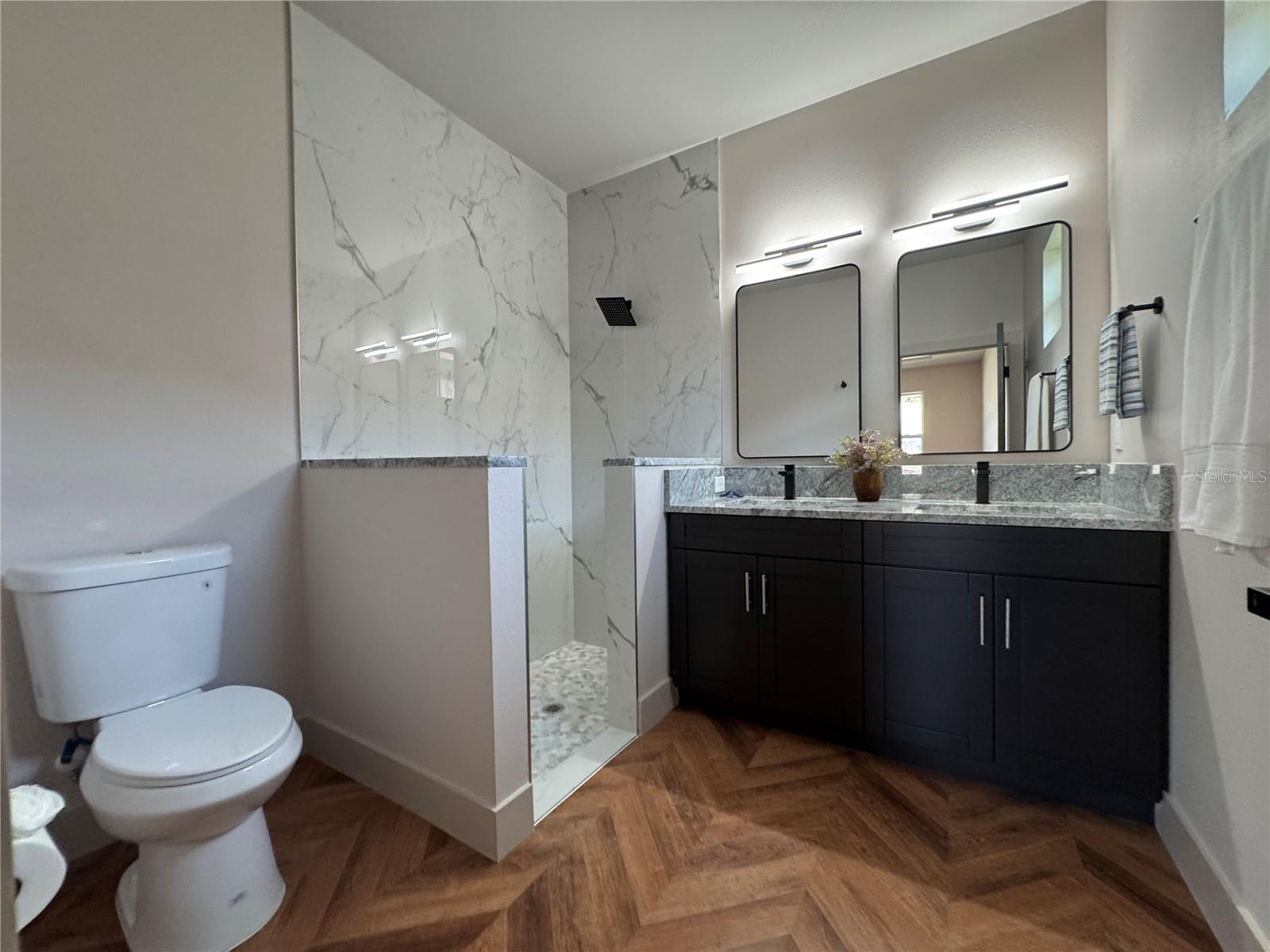 7208 N GLEN AVE, TAMPA, FL, 33614