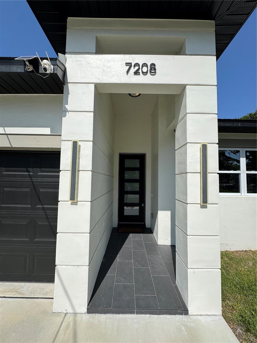 7208 N GLEN AVE, TAMPA, FL, 33614