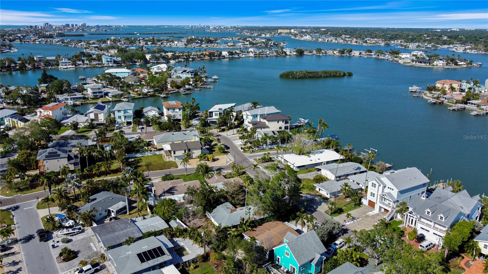 1214 BAY SHORE BLVD, INDIAN ROCKS BEACH, FL, 33785