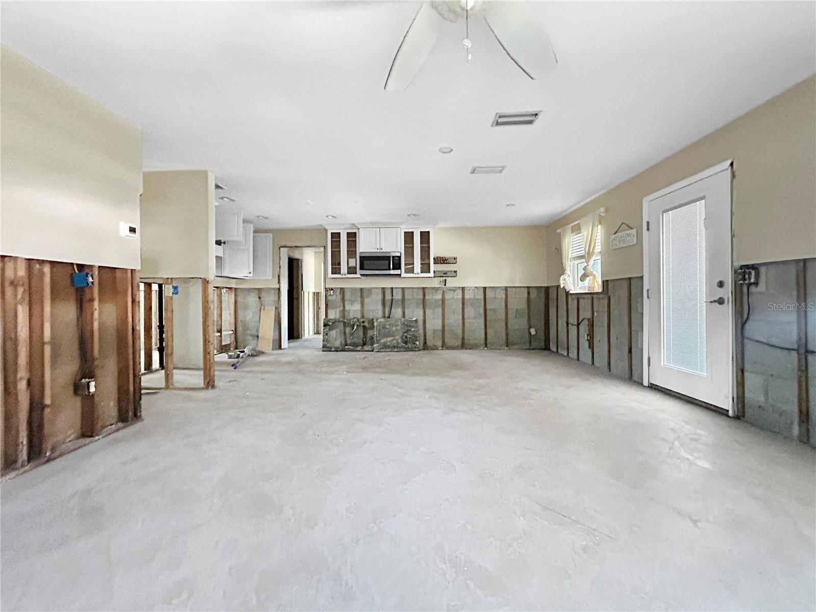 1214 BAY SHORE BLVD, INDIAN ROCKS BEACH, FL, 33785