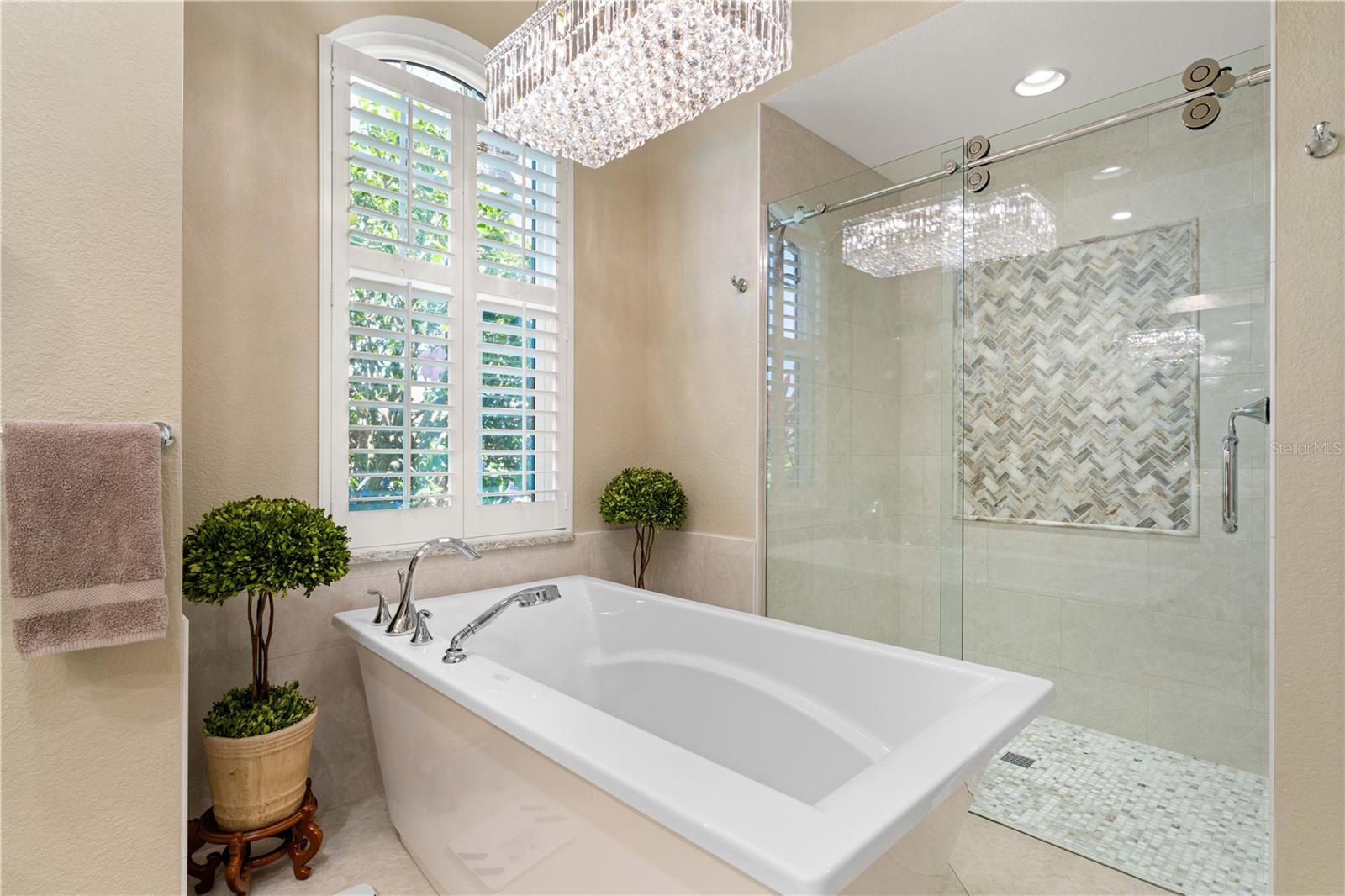 13761 LONG LAKE LN, PORT CHARLOTTE, FL, 33953