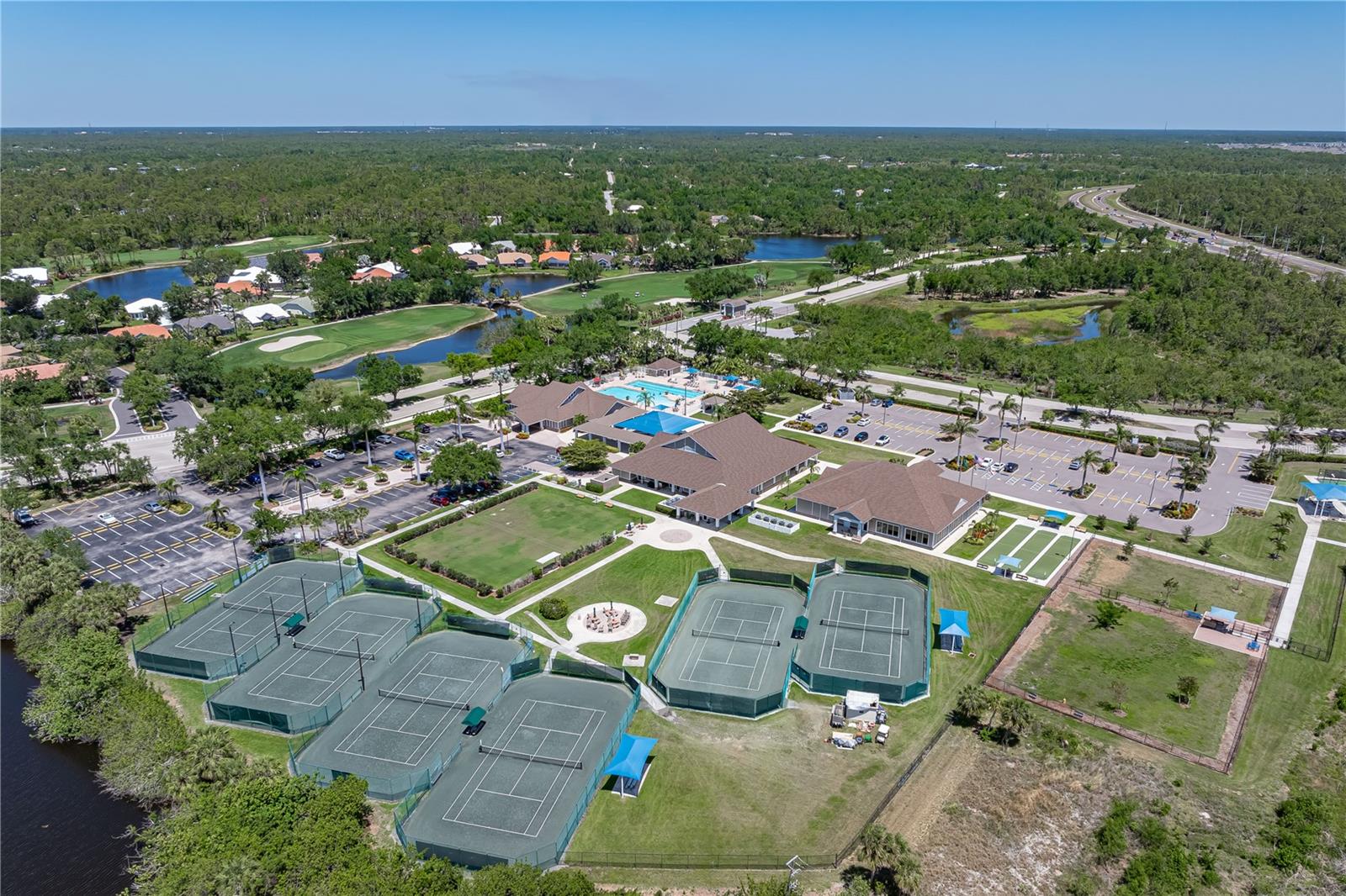 13761 LONG LAKE LN, PORT CHARLOTTE, FL, 33953