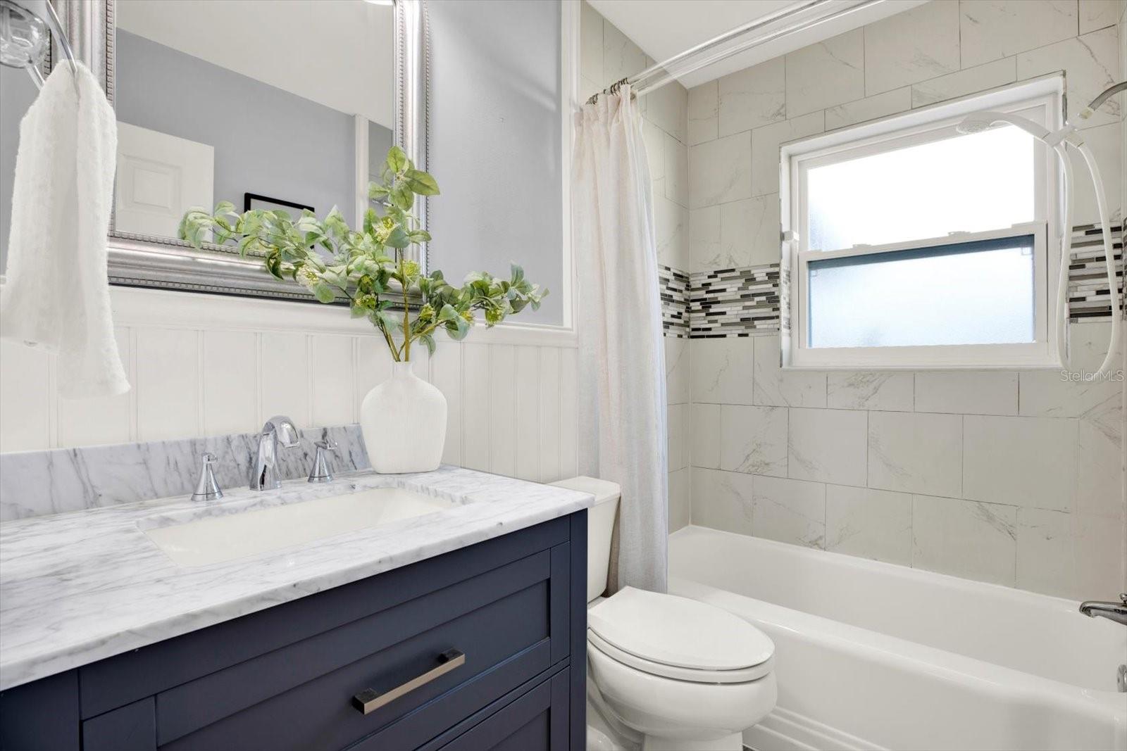 6125 37TH AVE N, ST PETERSBURG, FL, 33710