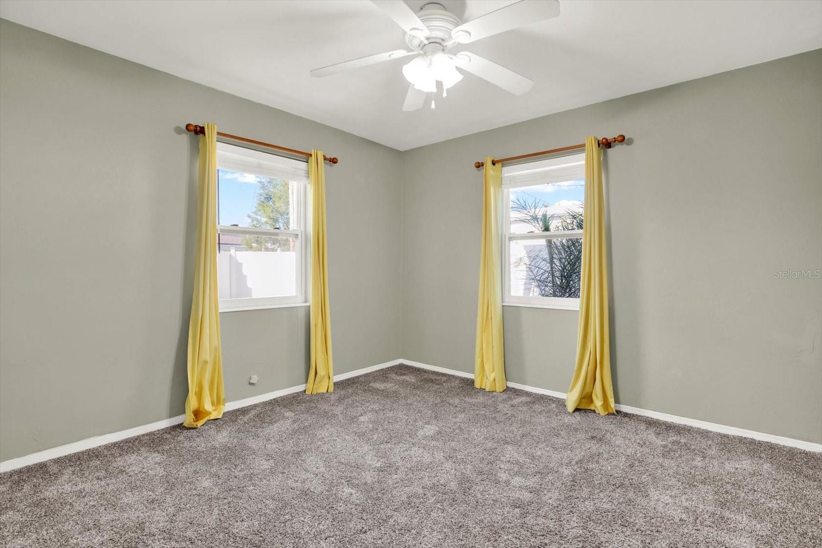 6125 37TH AVE N, ST PETERSBURG, FL, 33710