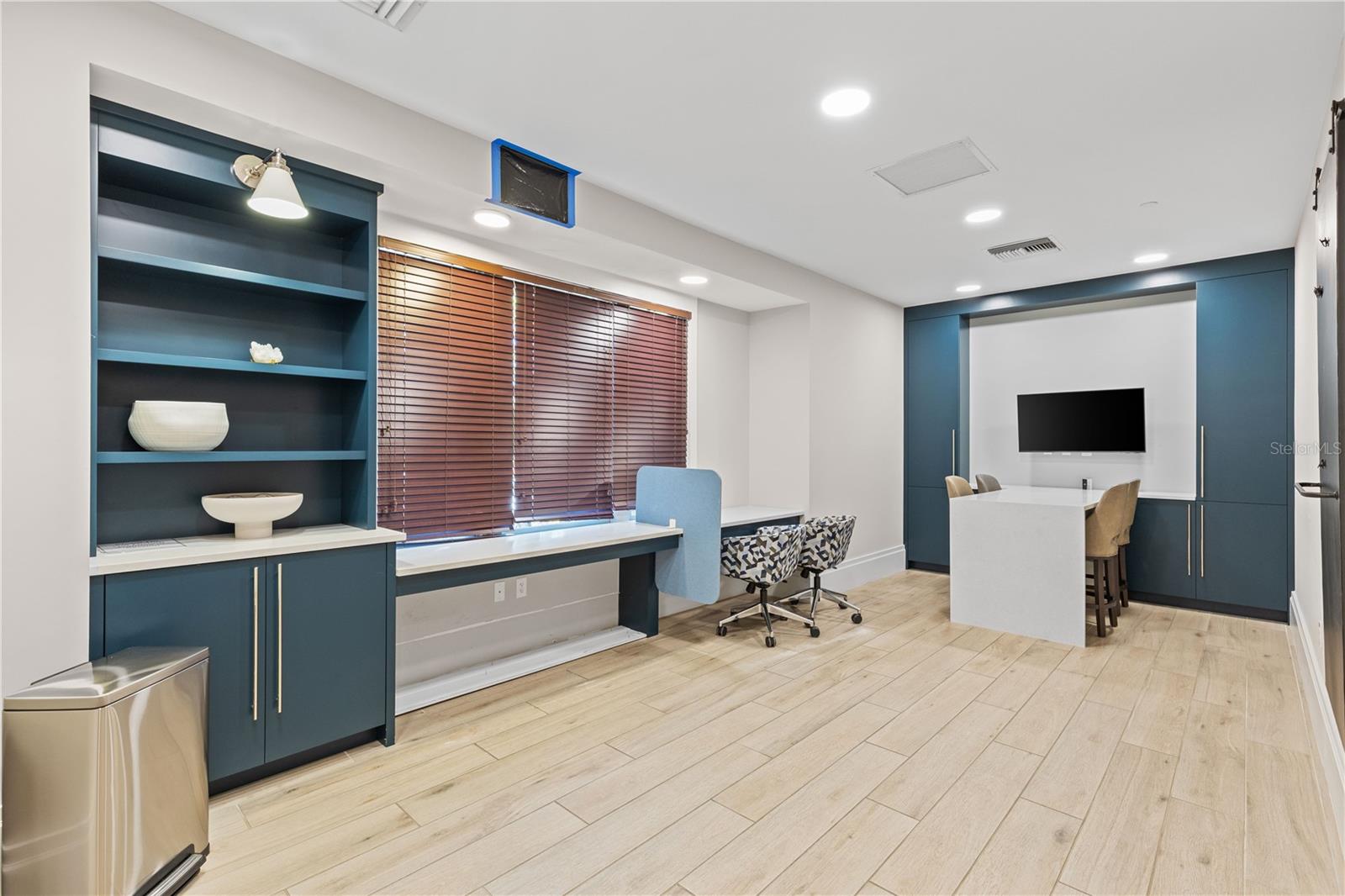 5861 BUNGALOW GROVE CT, PALMETTO, FL, 34221