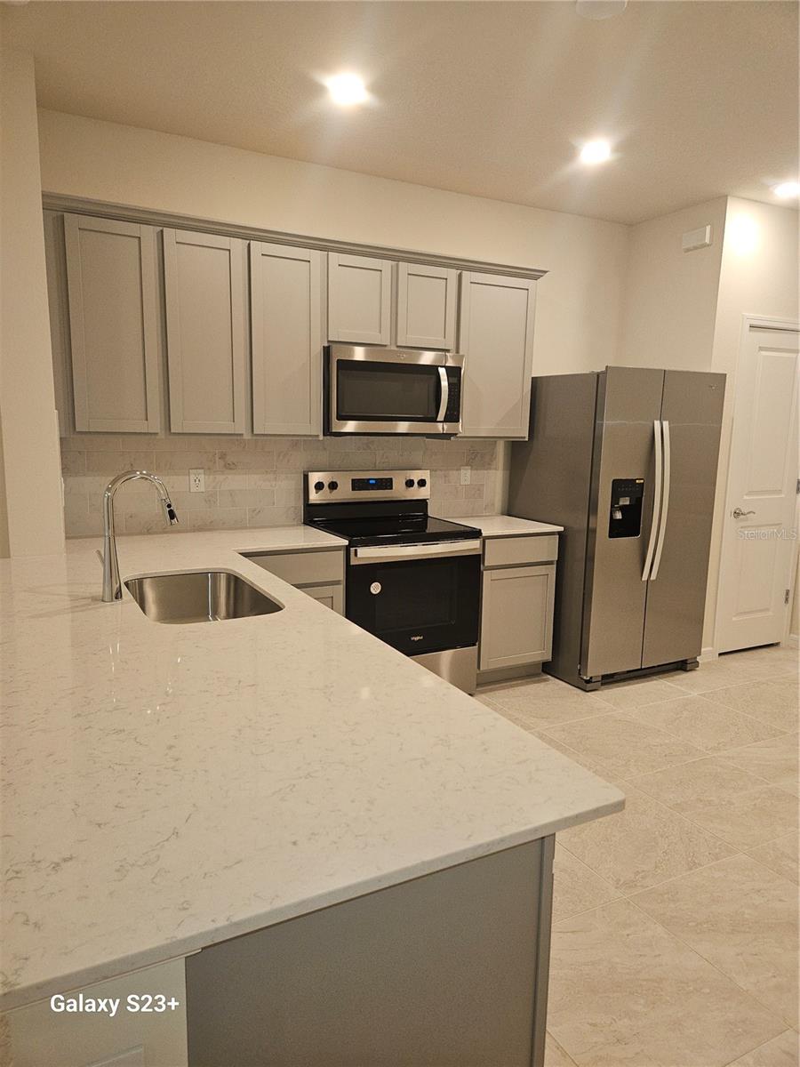 2554 WINSOME WAY, DAVENPORT, FL, 33896