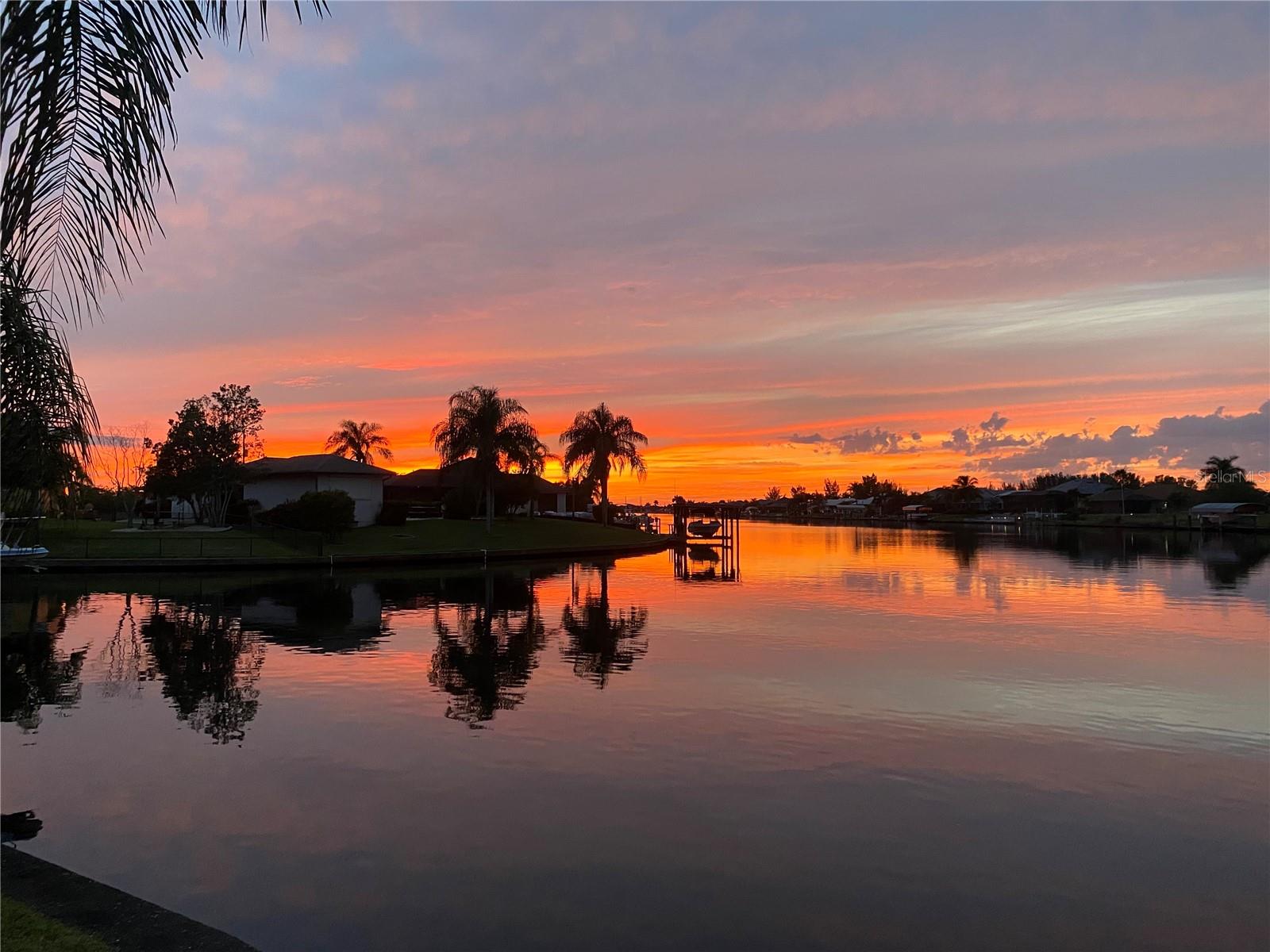 9277 ST PAUL DR, PORT CHARLOTTE, FL, 33981