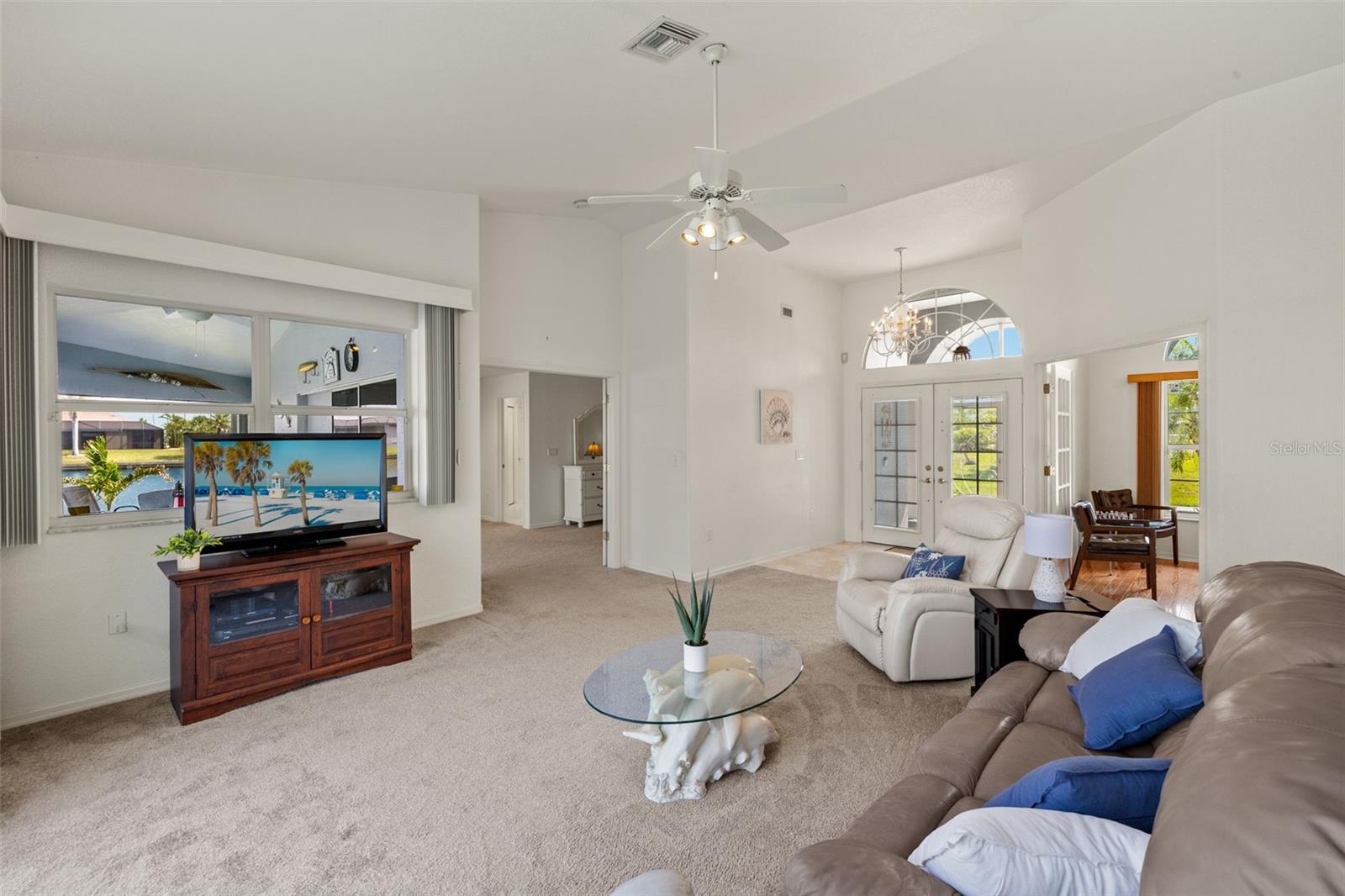 9277 ST PAUL DR, PORT CHARLOTTE, FL, 33981