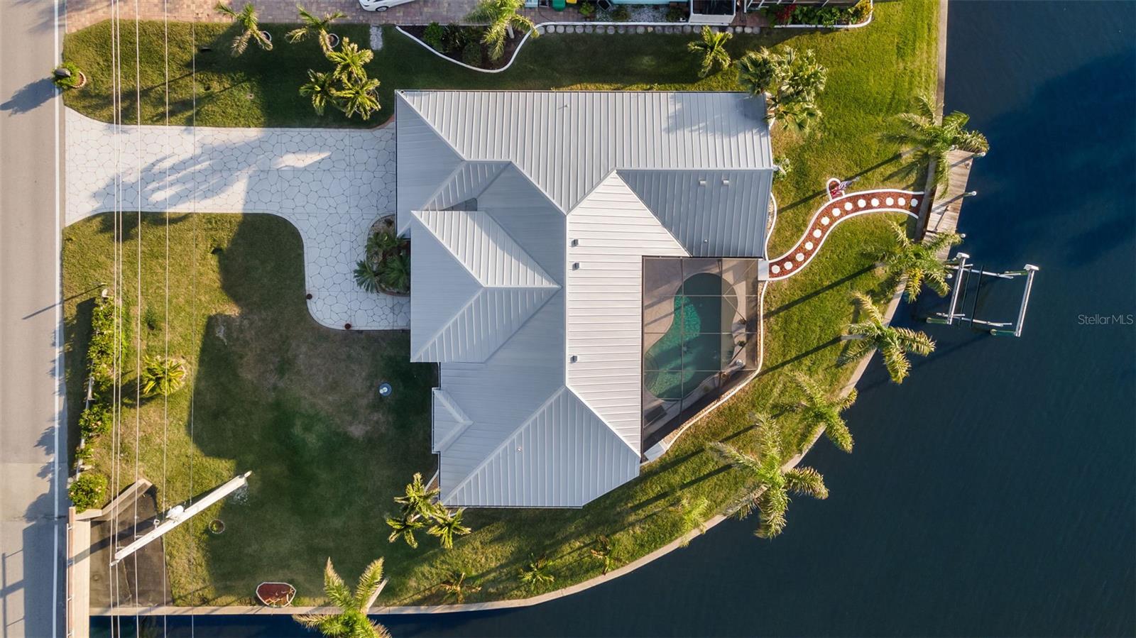 9277 ST PAUL DR, PORT CHARLOTTE, FL, 33981