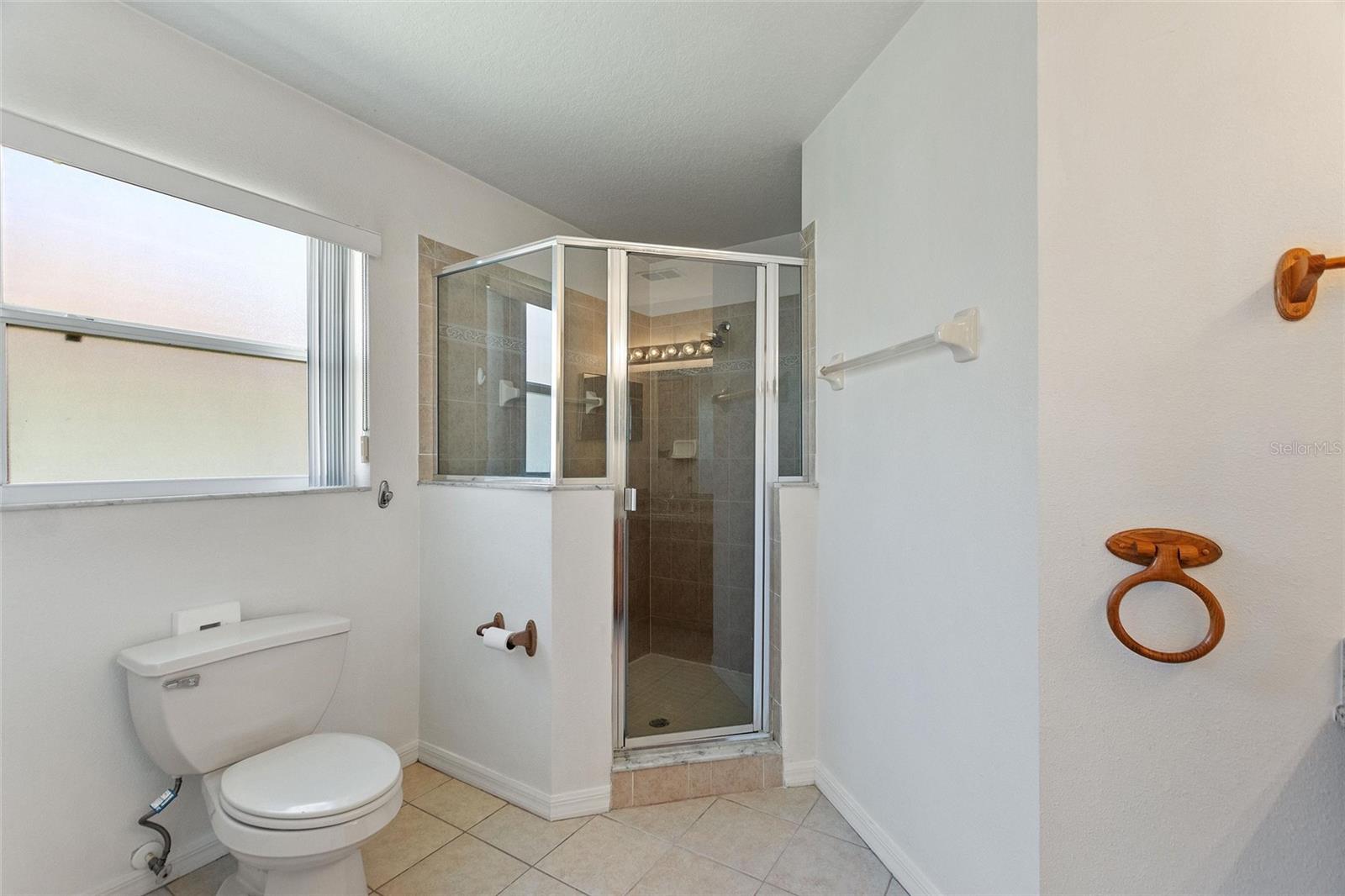 1111 KNIGHTSBRIDGE CIR, DAVENPORT, FL, 33896