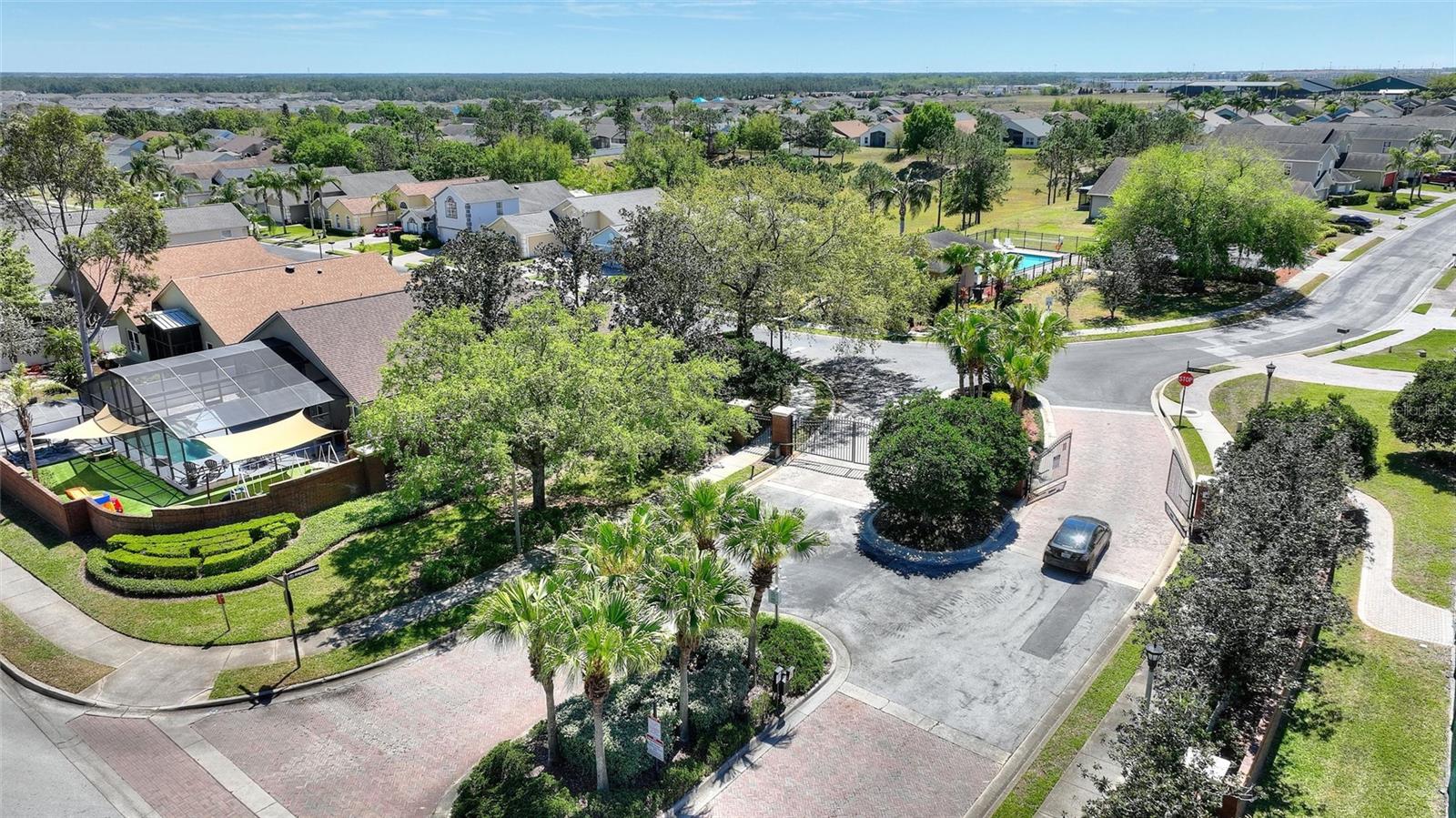 1111 KNIGHTSBRIDGE CIR, DAVENPORT, FL, 33896