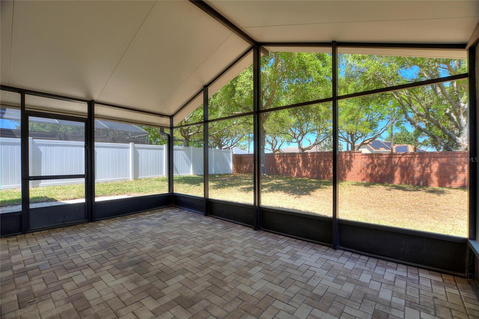 1111 KNIGHTSBRIDGE CIR, DAVENPORT, FL, 33896