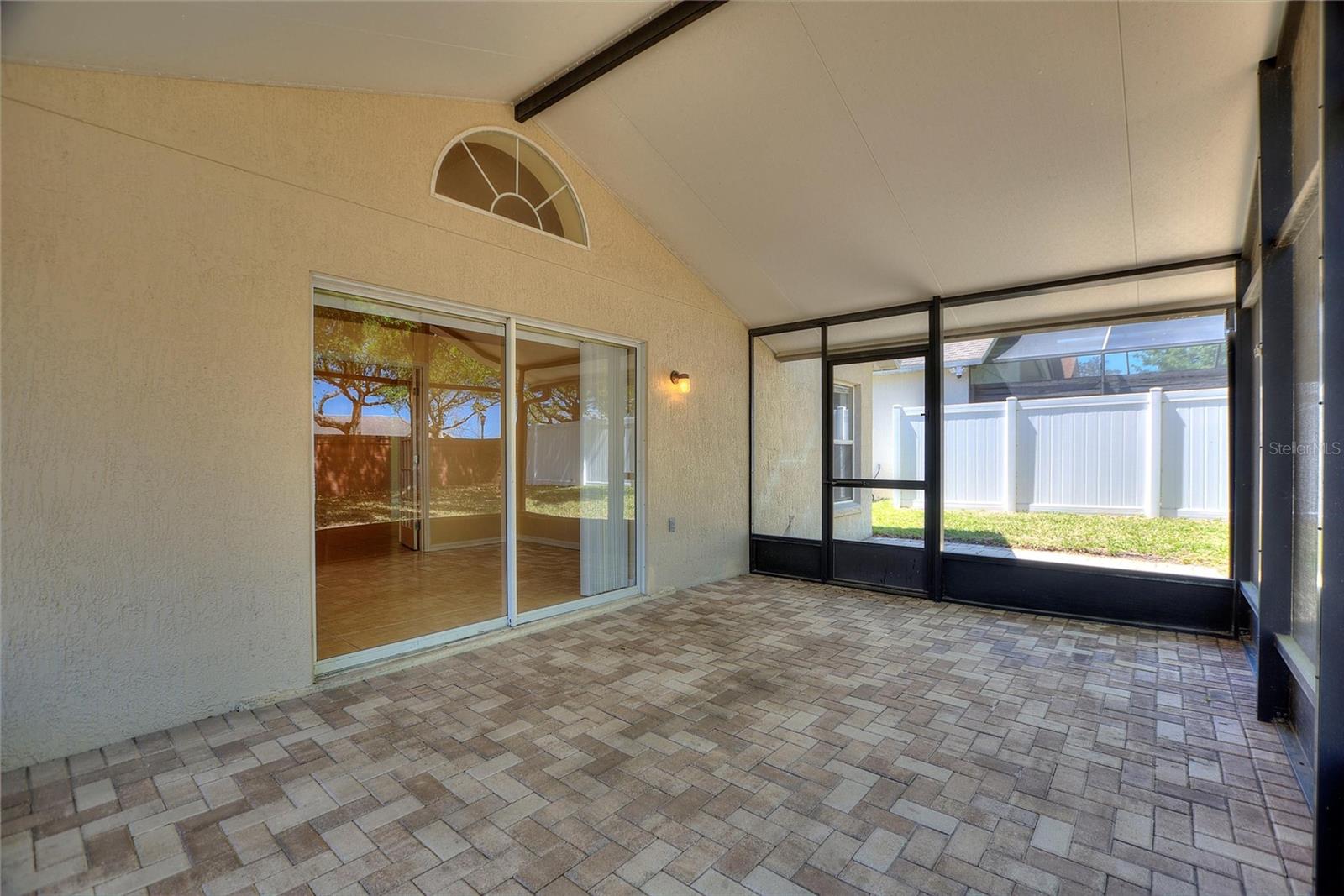 1111 KNIGHTSBRIDGE CIR, DAVENPORT, FL, 33896