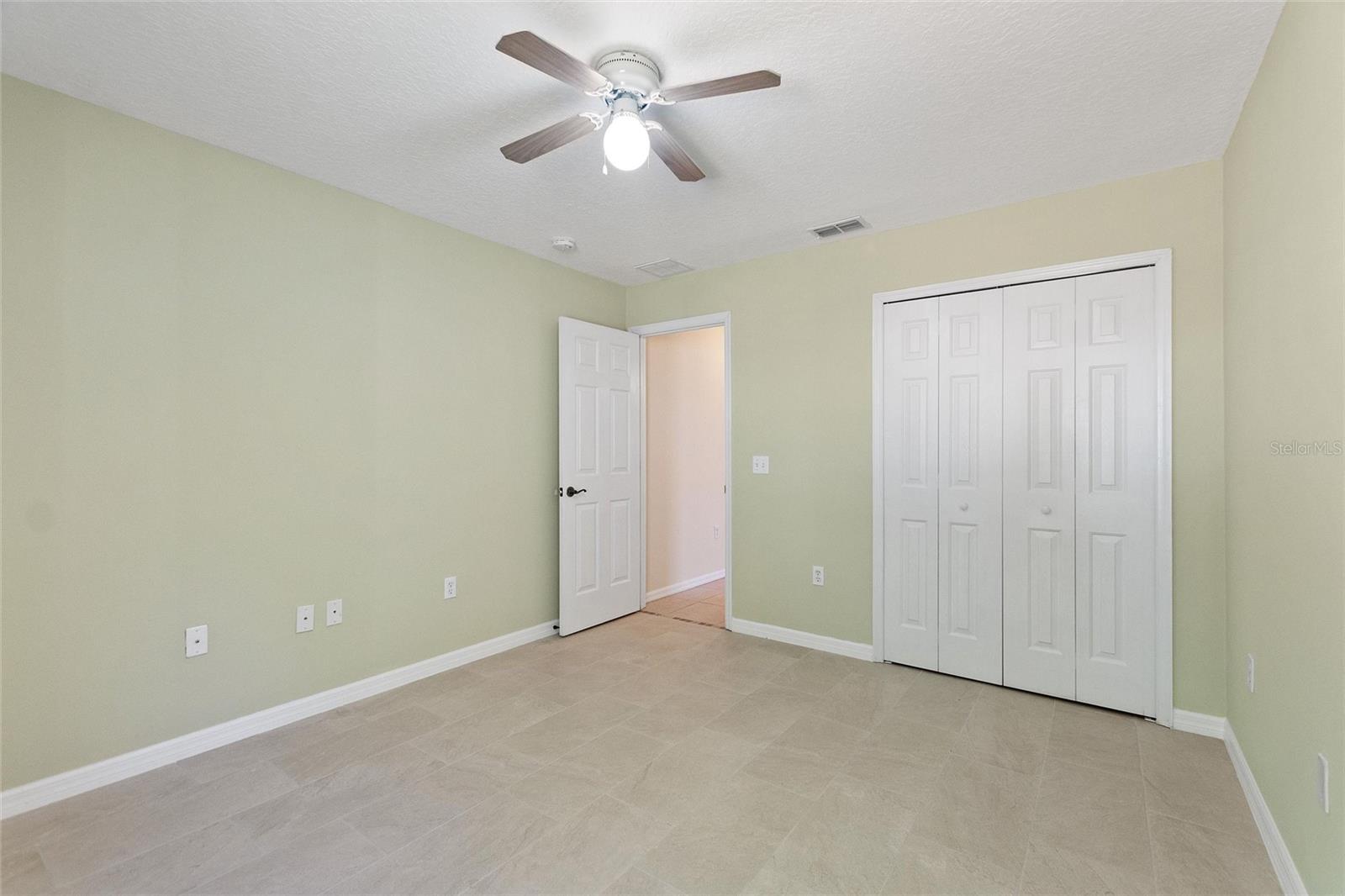 1111 KNIGHTSBRIDGE CIR, DAVENPORT, FL, 33896