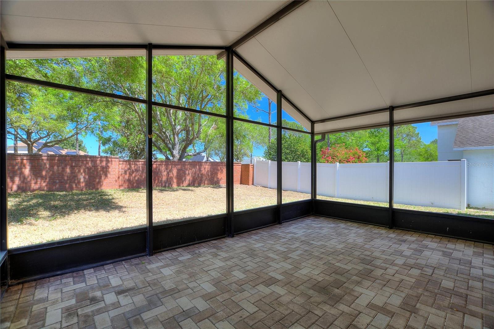 1111 KNIGHTSBRIDGE CIR, DAVENPORT, FL, 33896