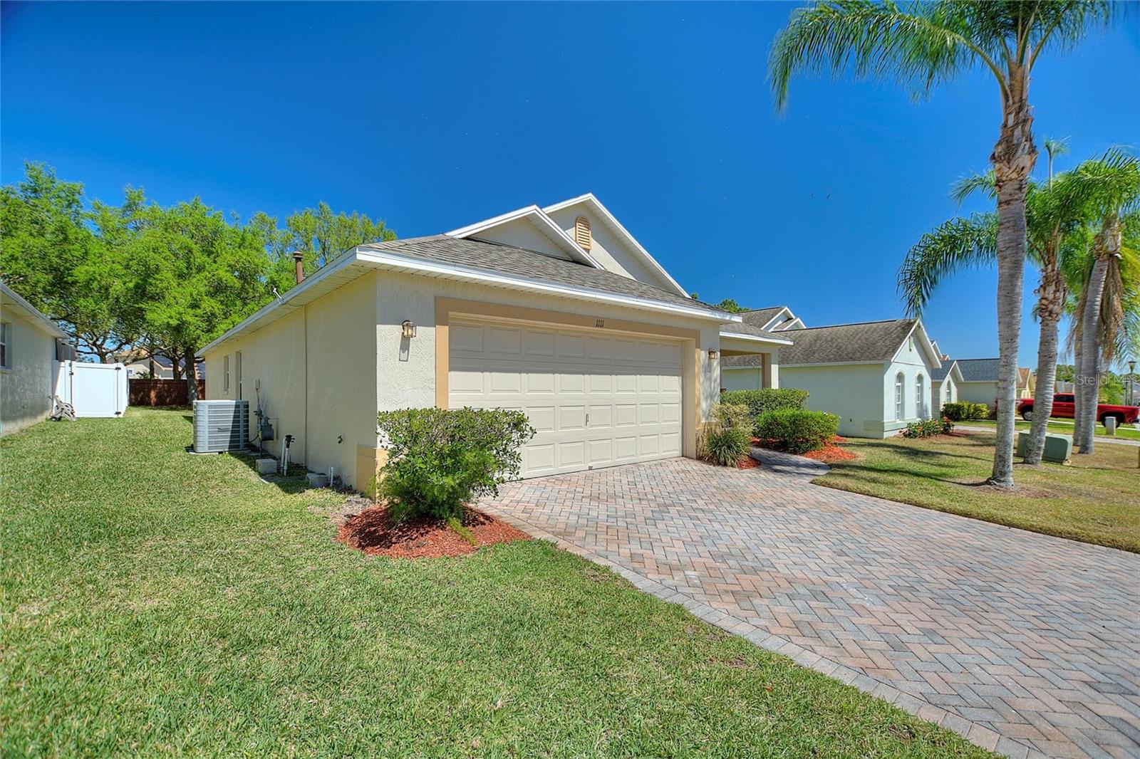 1111 KNIGHTSBRIDGE CIR, DAVENPORT, FL, 33896