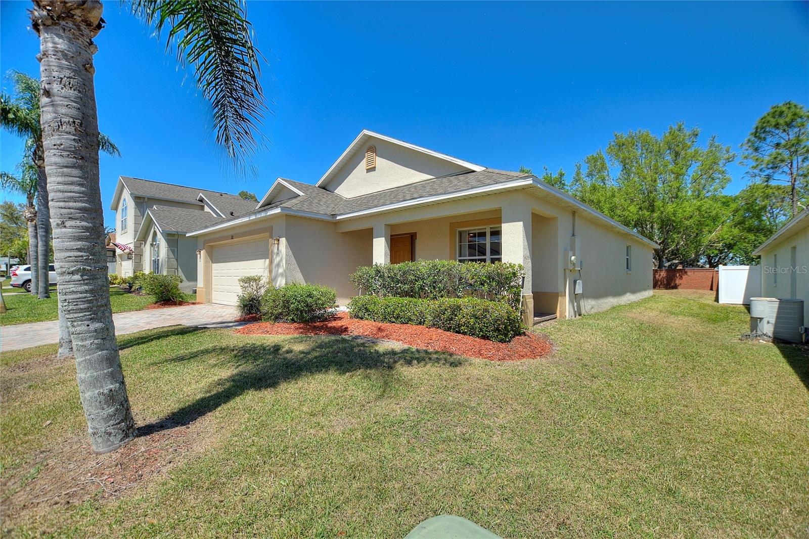 1111 KNIGHTSBRIDGE CIR, DAVENPORT, FL, 33896