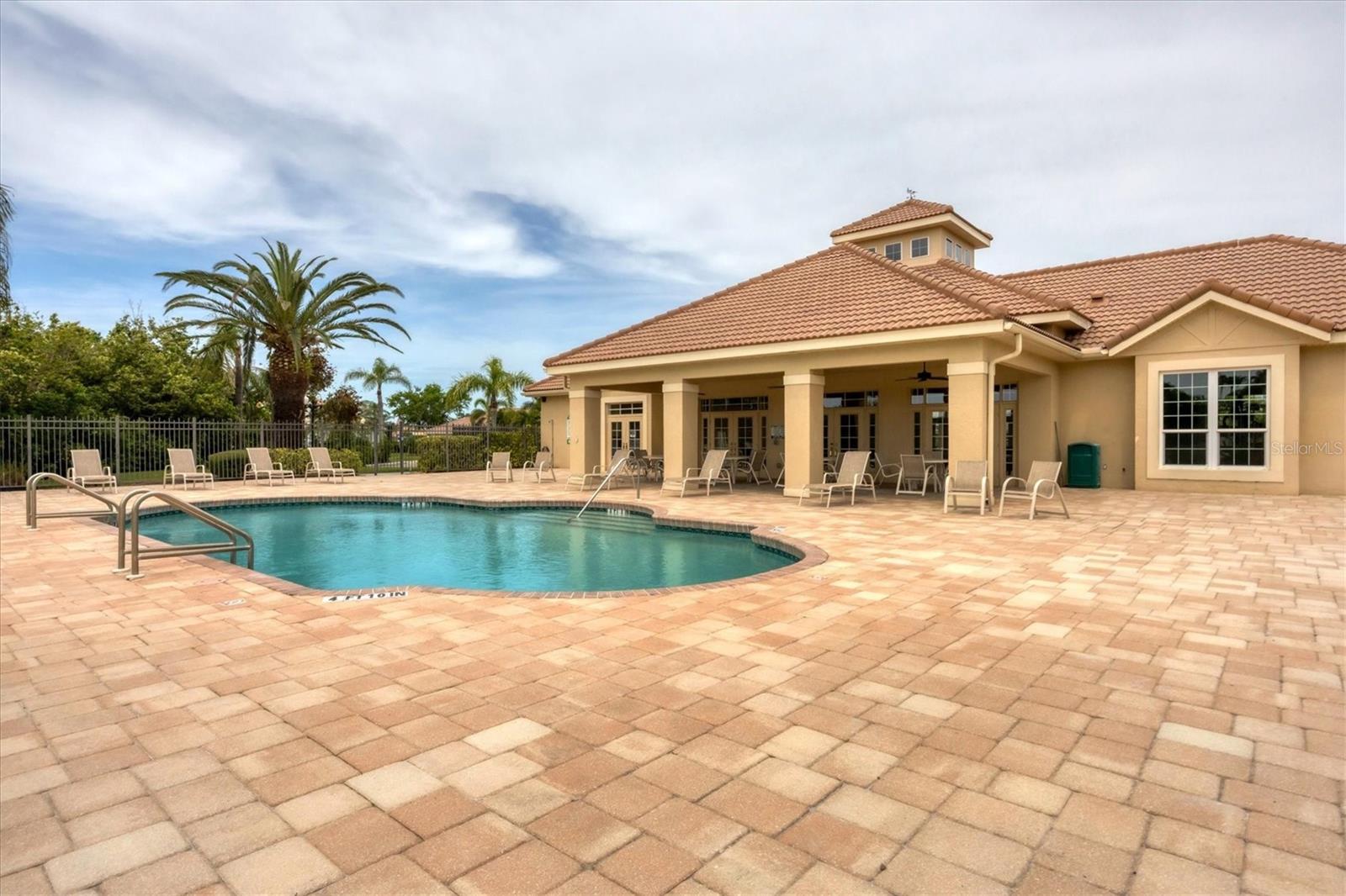 2931 BRAVURA LAKE DR, SARASOTA, FL, 34240