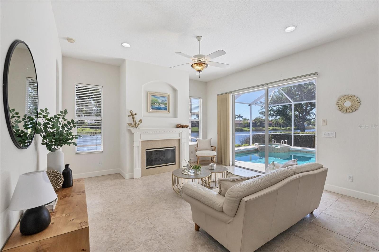 2931 BRAVURA LAKE DR, SARASOTA, FL, 34240