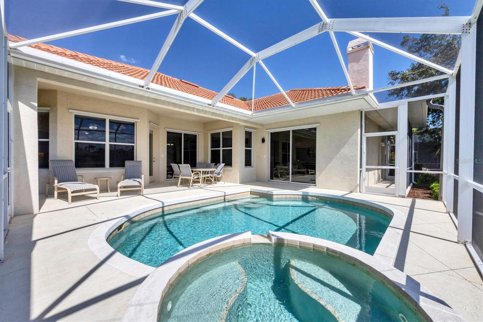 2931 BRAVURA LAKE DR, SARASOTA, FL, 34240