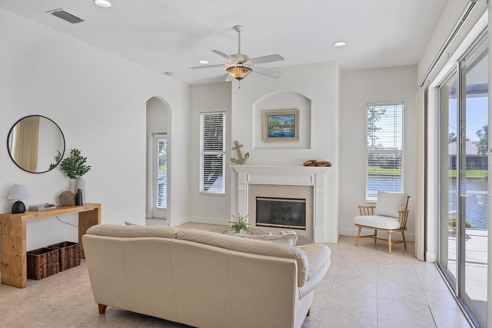 2931 BRAVURA LAKE DR, SARASOTA, FL, 34240